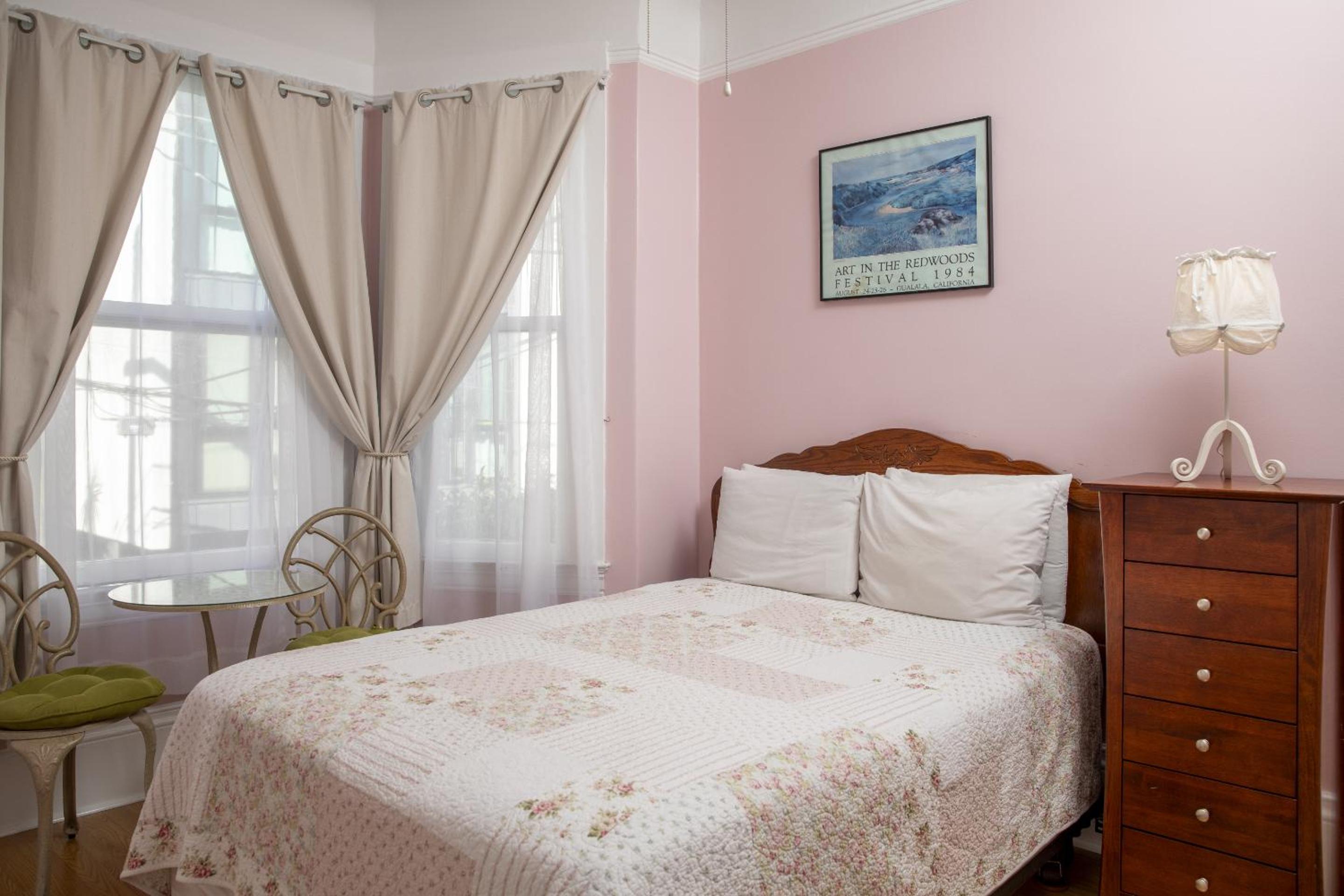 Double Room With Shared Bathroom
