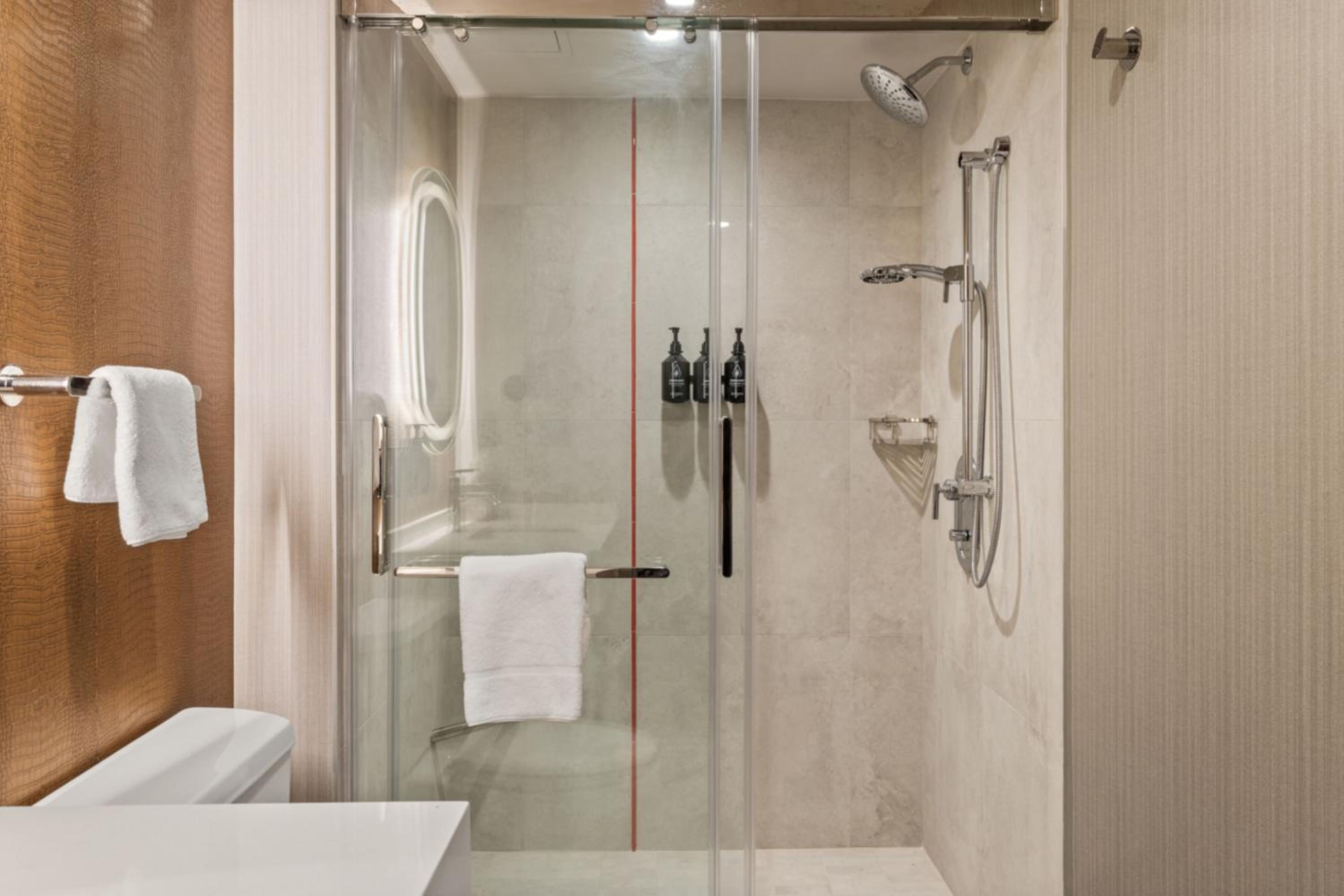 Standard Room - Photo 4