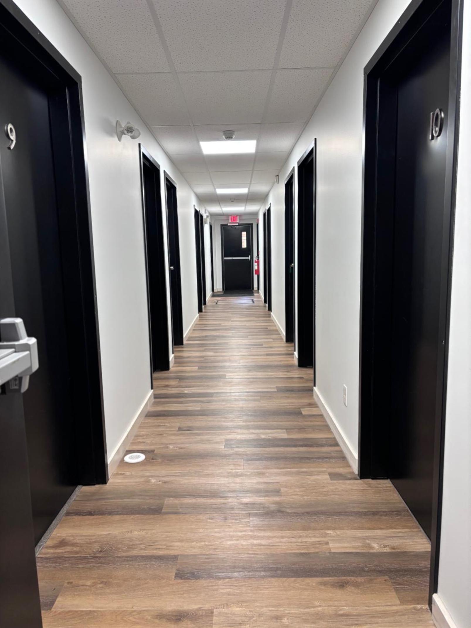 Single Room with Private Bathroom photo 1
