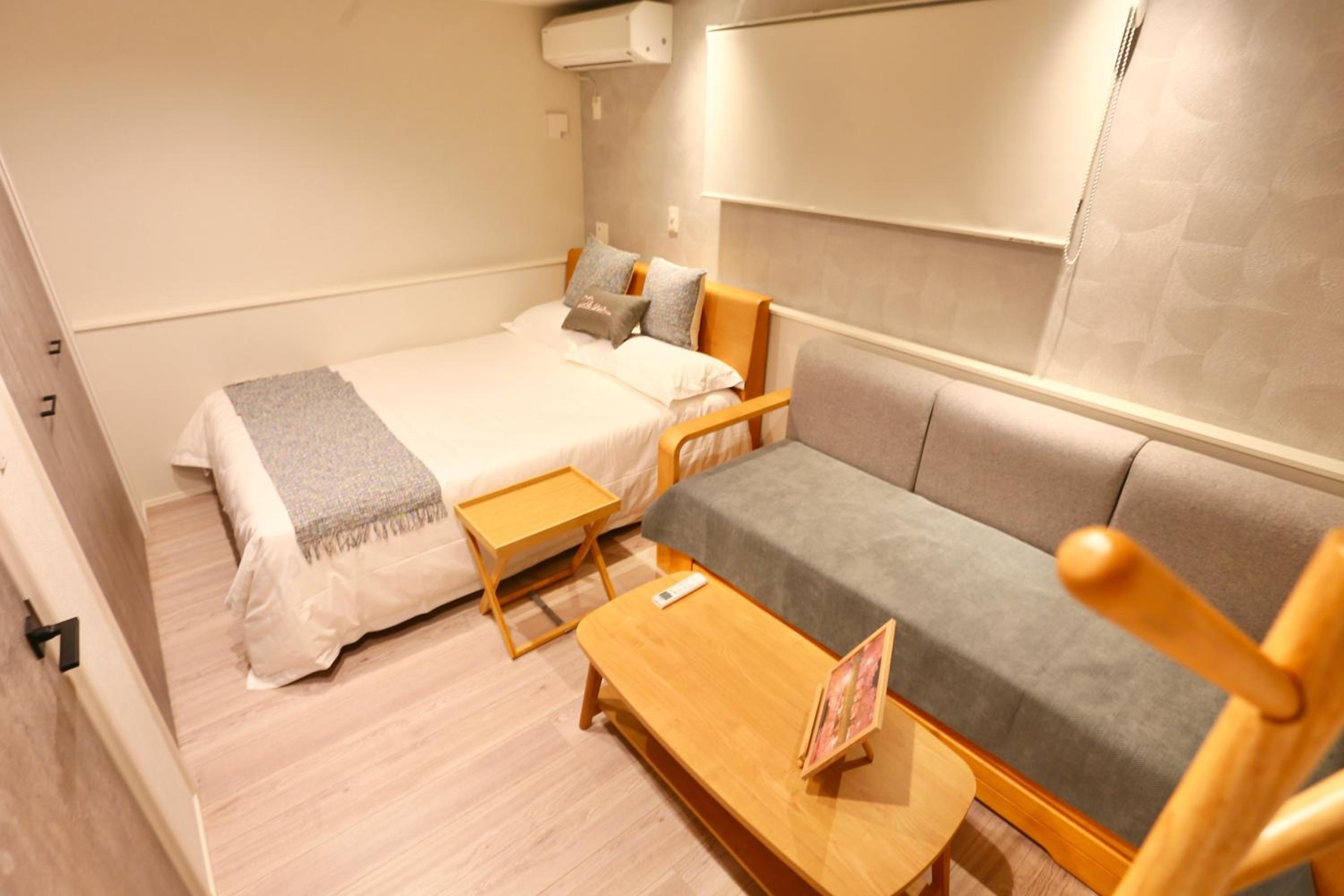 Three-Bedroom Villa photo 1