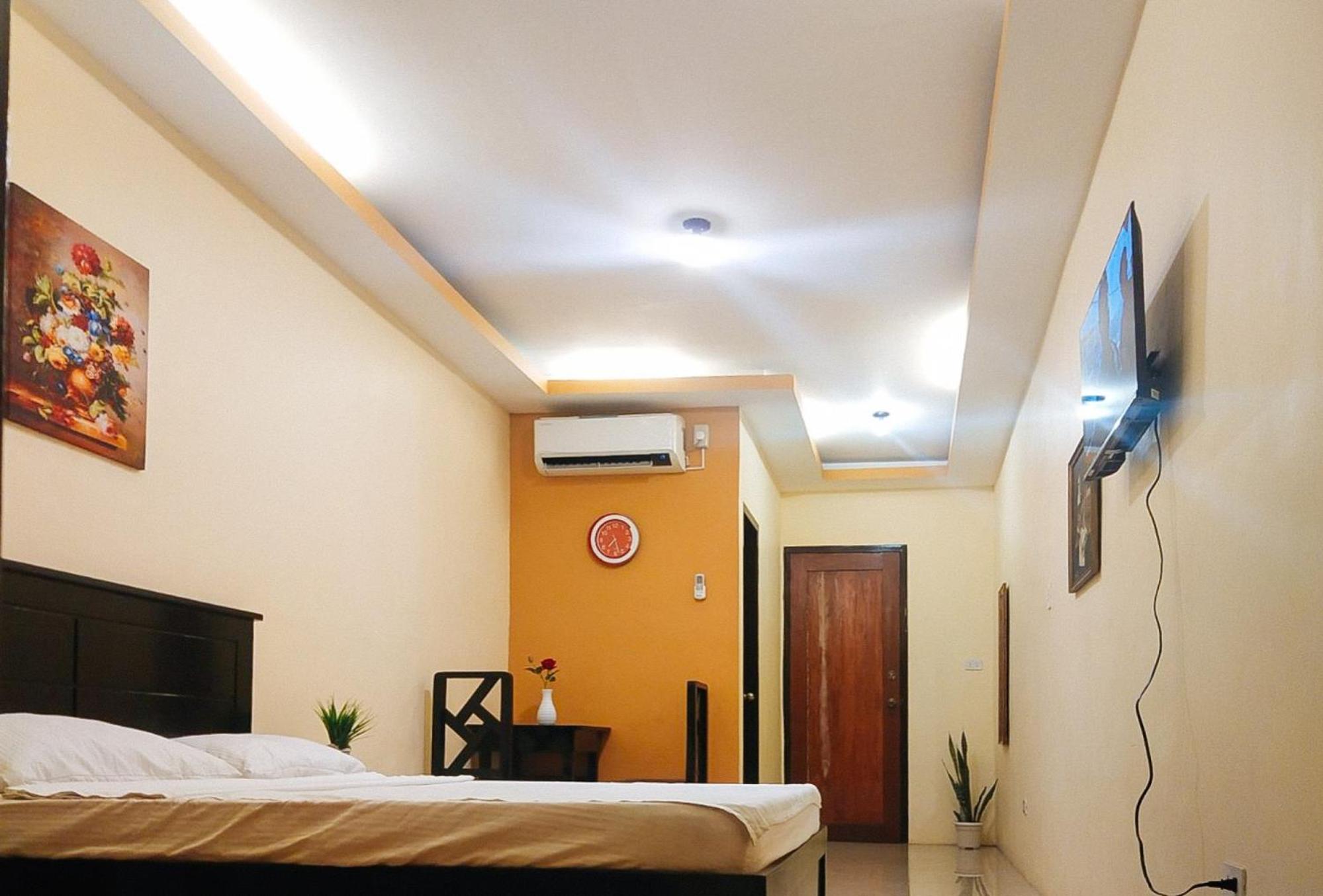 Standard Double Room - Photo 3