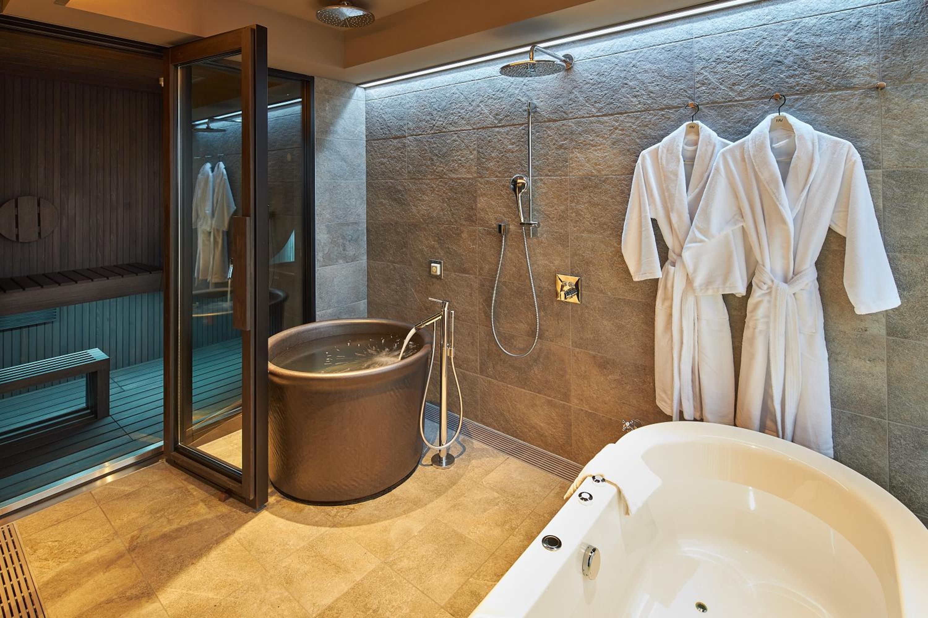 Suite with Bunk Beds with Sauna photo 3
