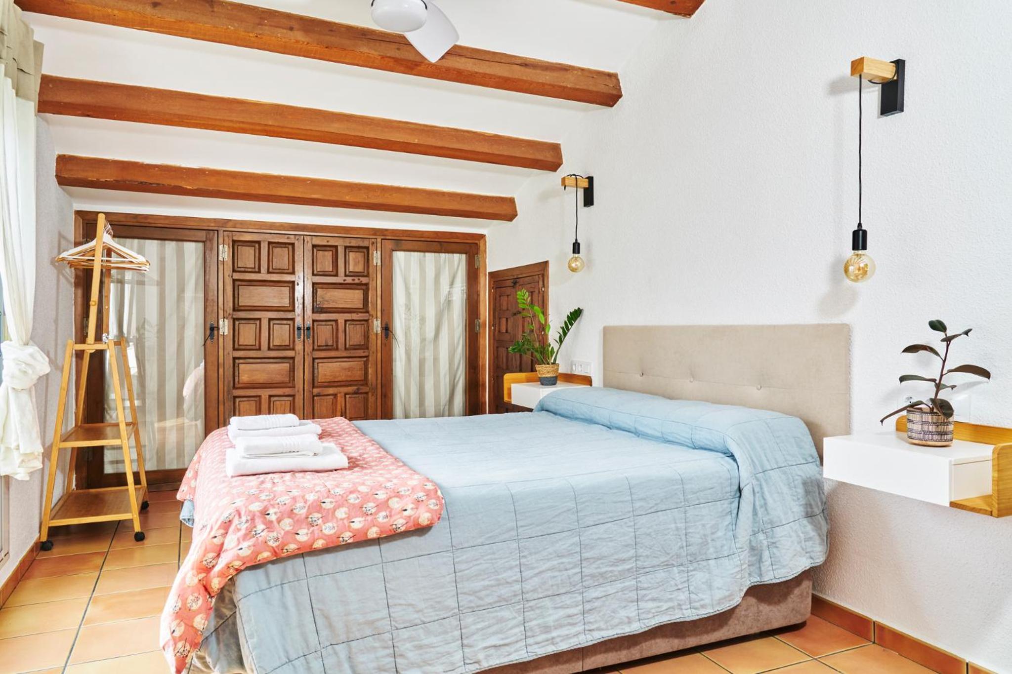 Three-Bedroom Vacation Home  - Photo 33