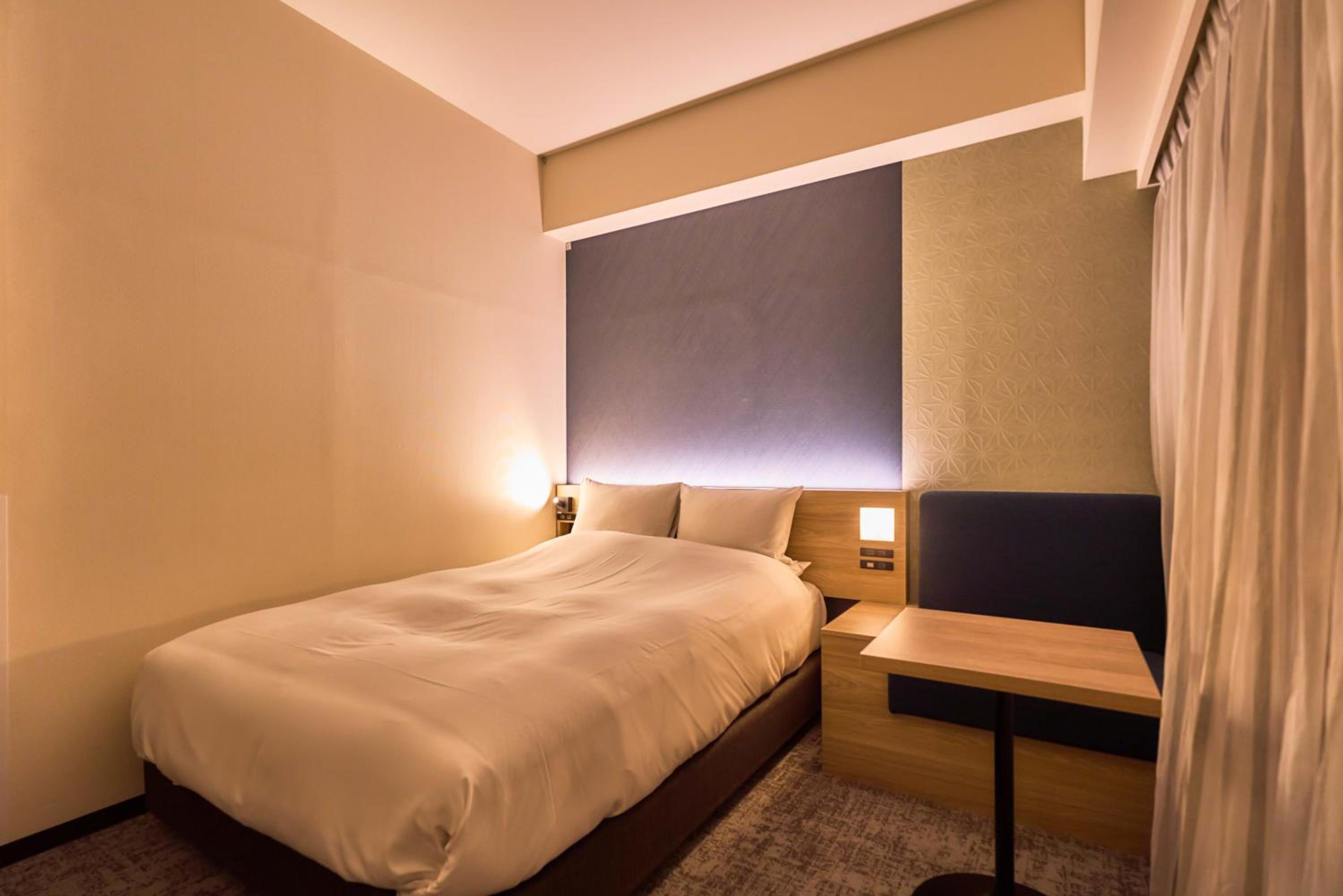 Business Double Room - Non-Smoking photo 1