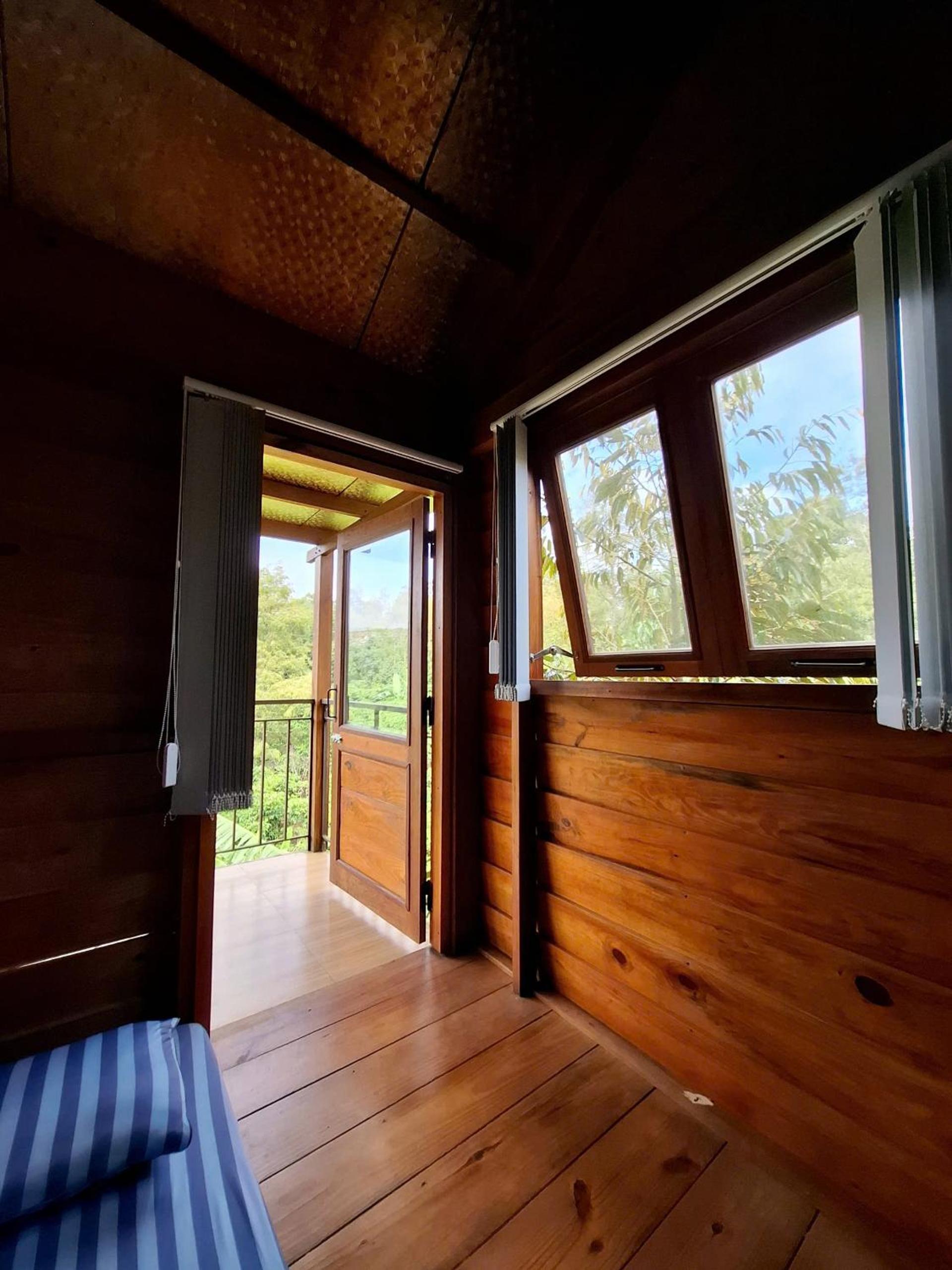 Deluxe Quadruple Room photo 3
