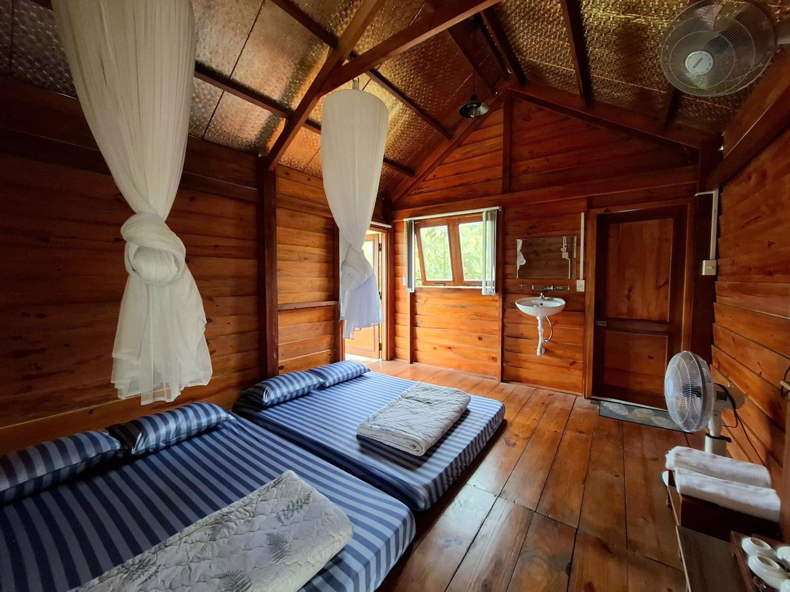Deluxe Quadruple Room photo 2