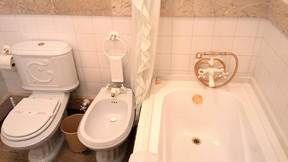 Double Room - Photo 9