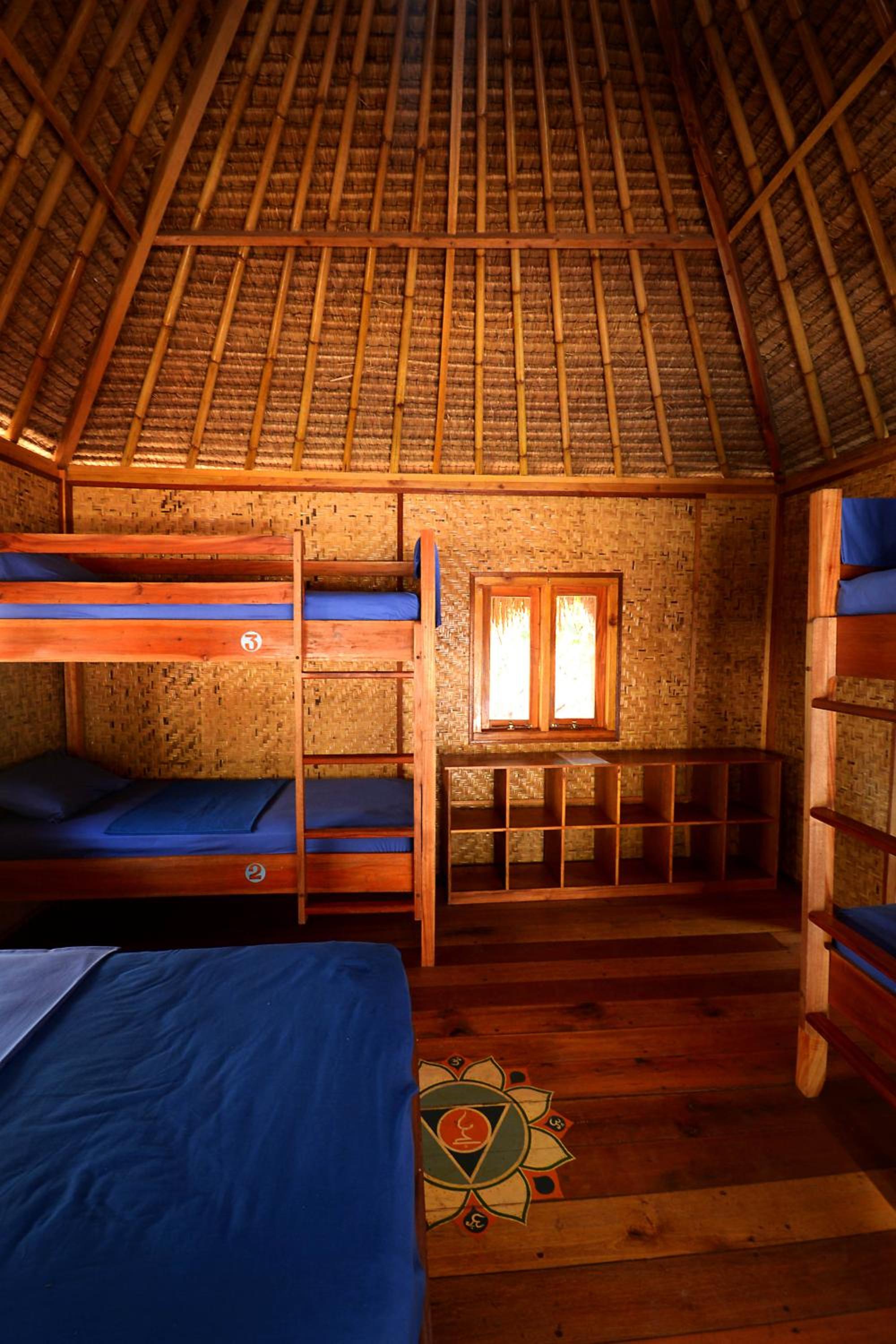 Bed in 8-Bed Mixed Dormitory Room photo 2