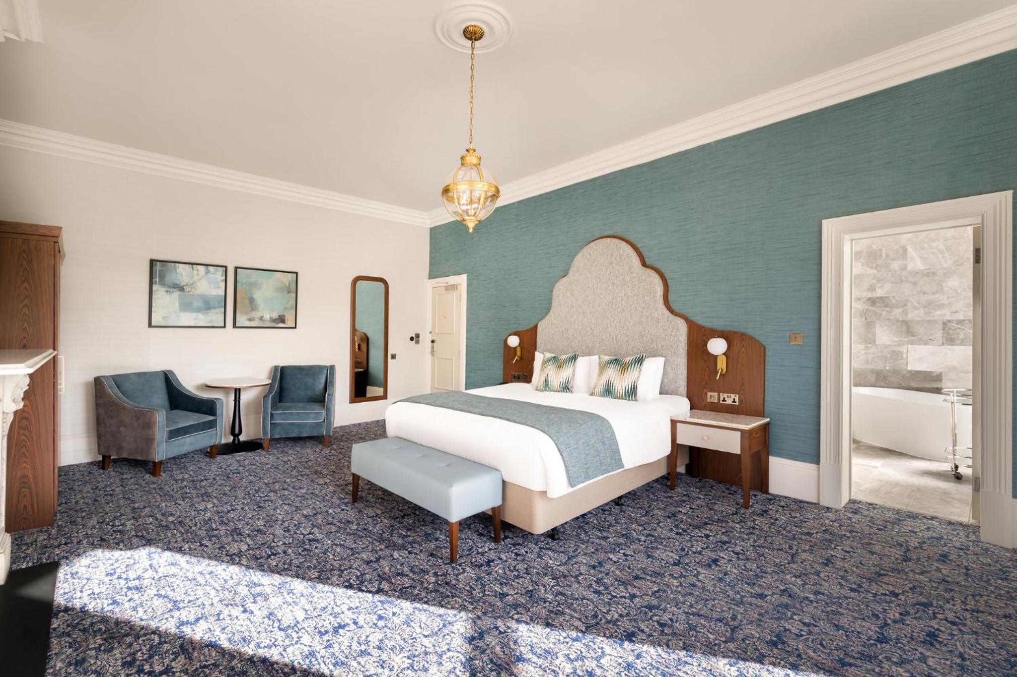 King Suite - Photo 10