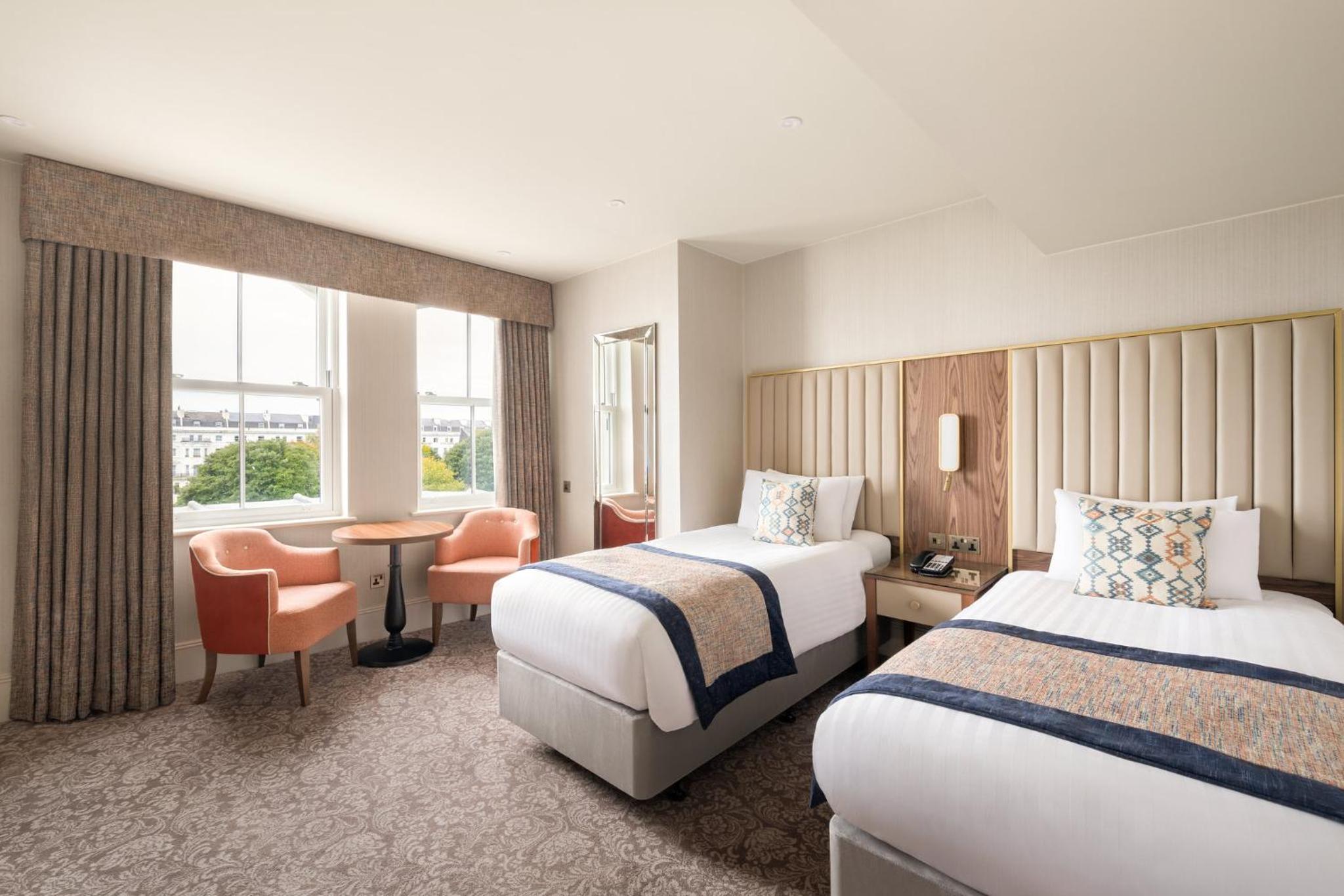 Standard Twin Room - Photo 19