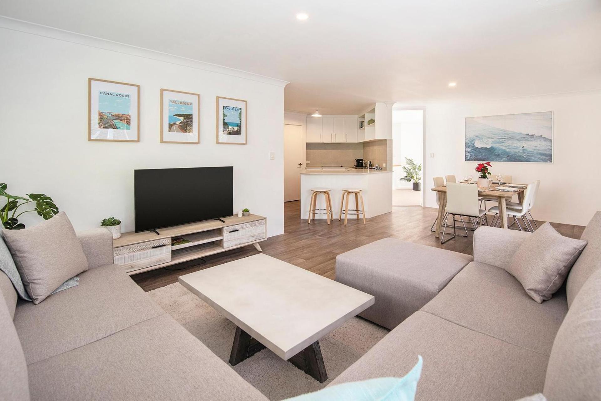 Three-Bedroom House photo 1