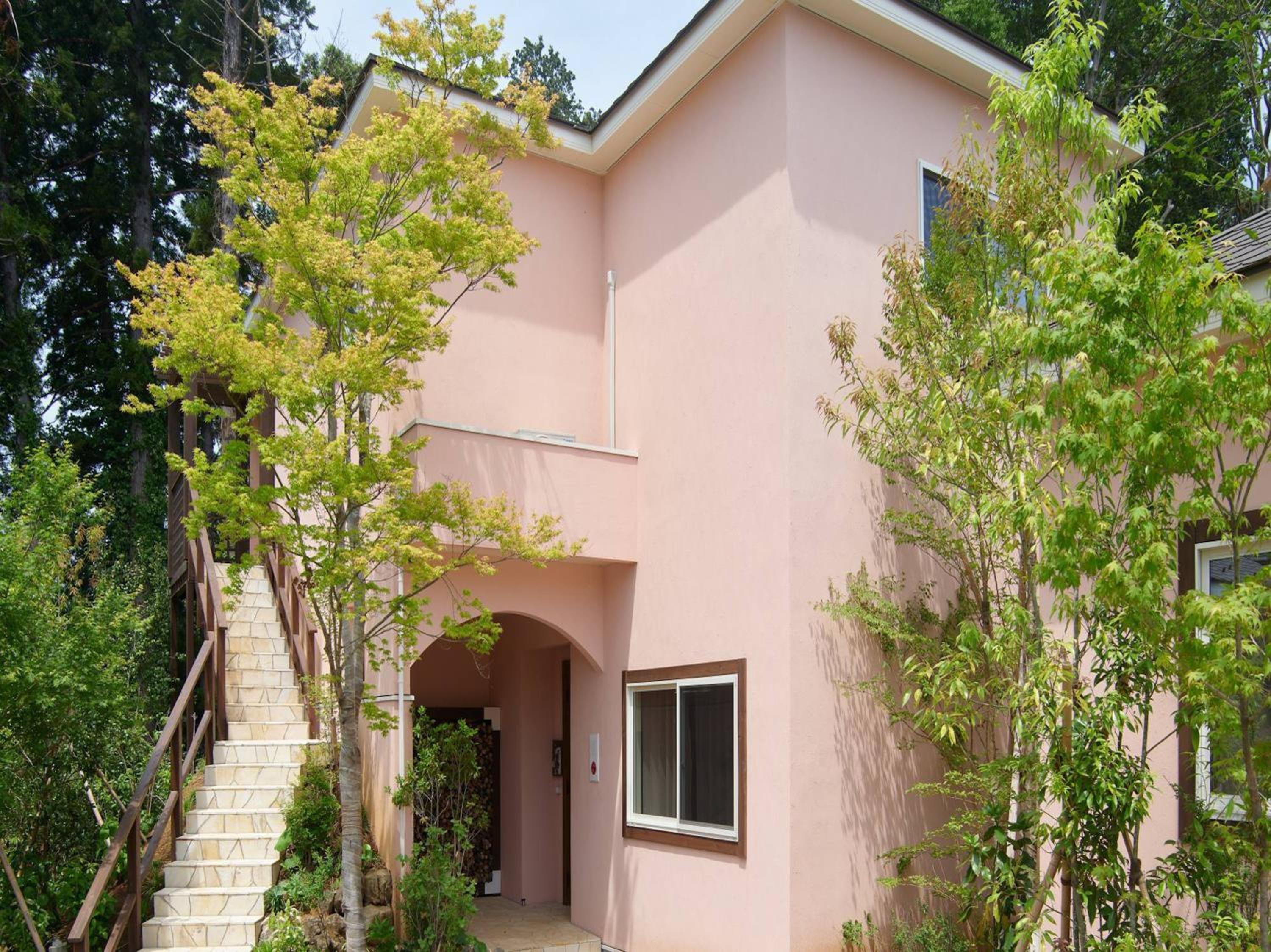Villa photo 2
