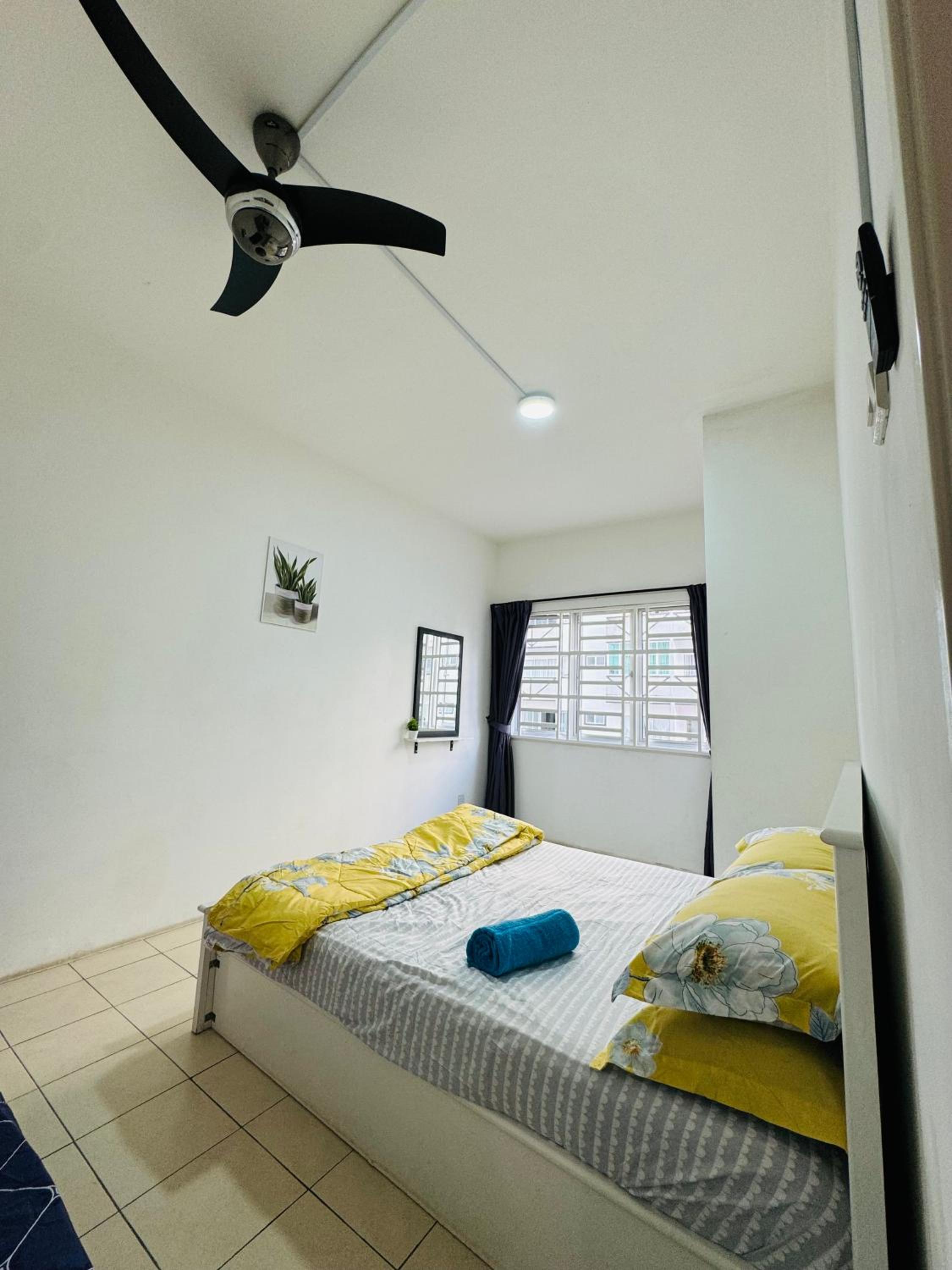 Apartment photo 3