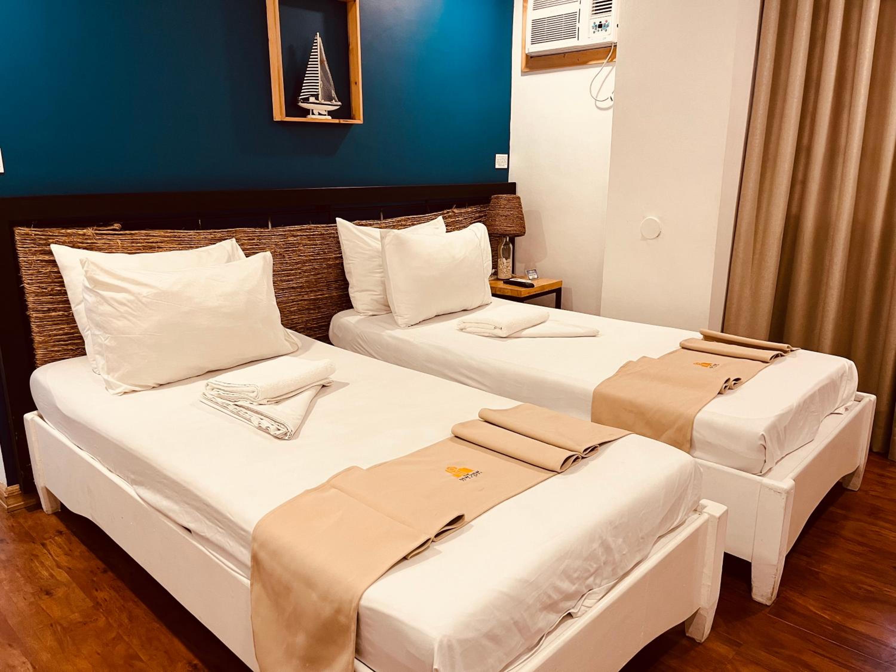 Deluxe Double or Twin Room - Photo 1