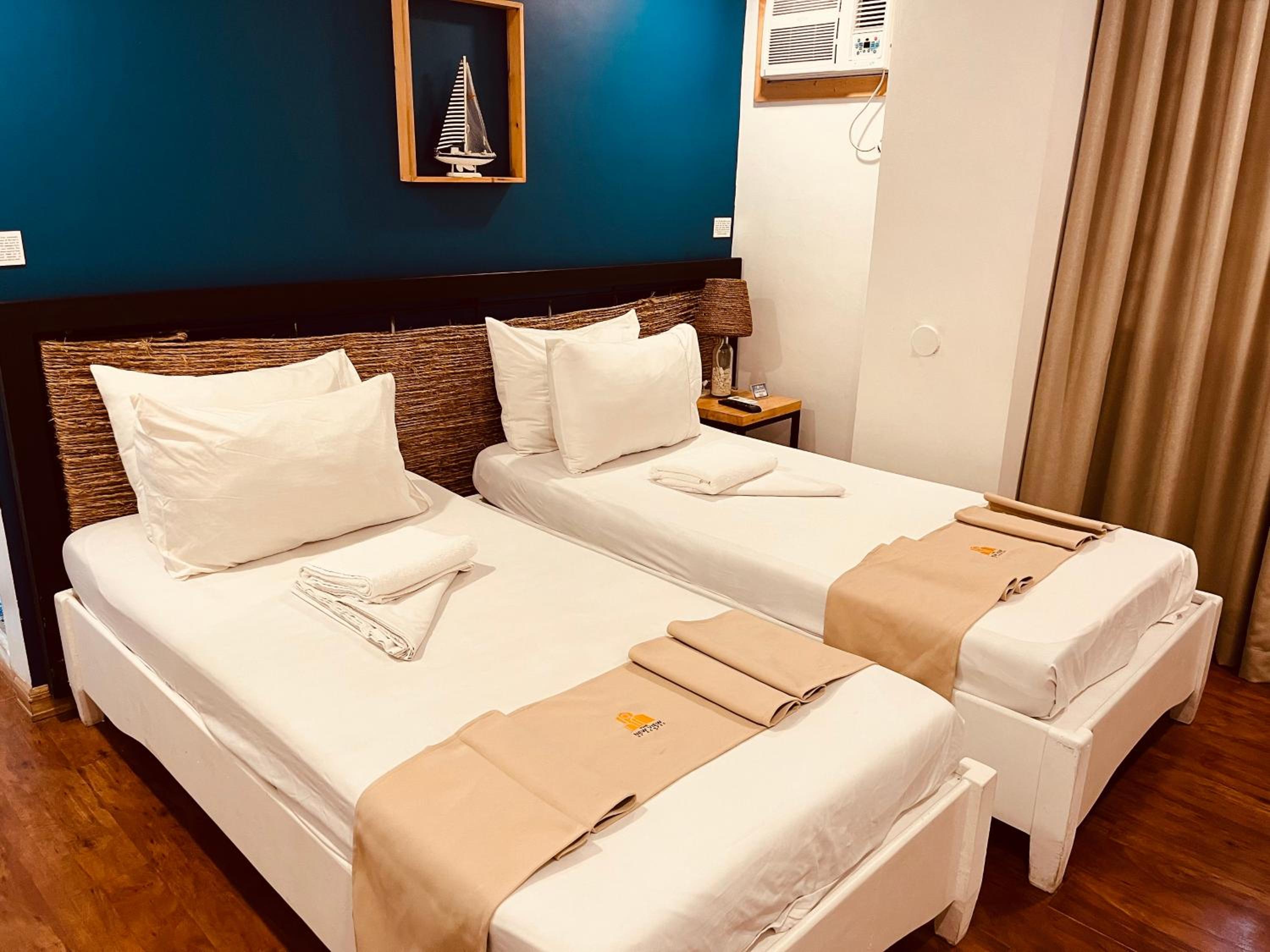 Deluxe Double or Twin Room - Photo 2