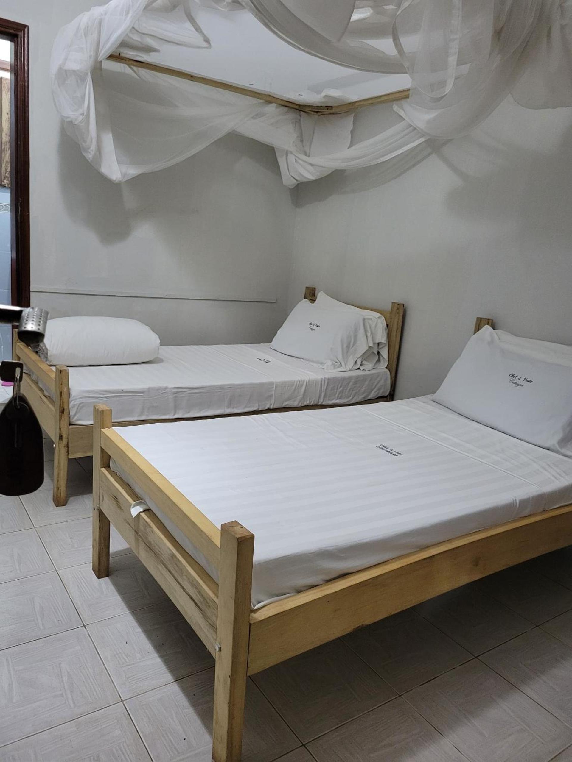 Small Twin Room photo 1