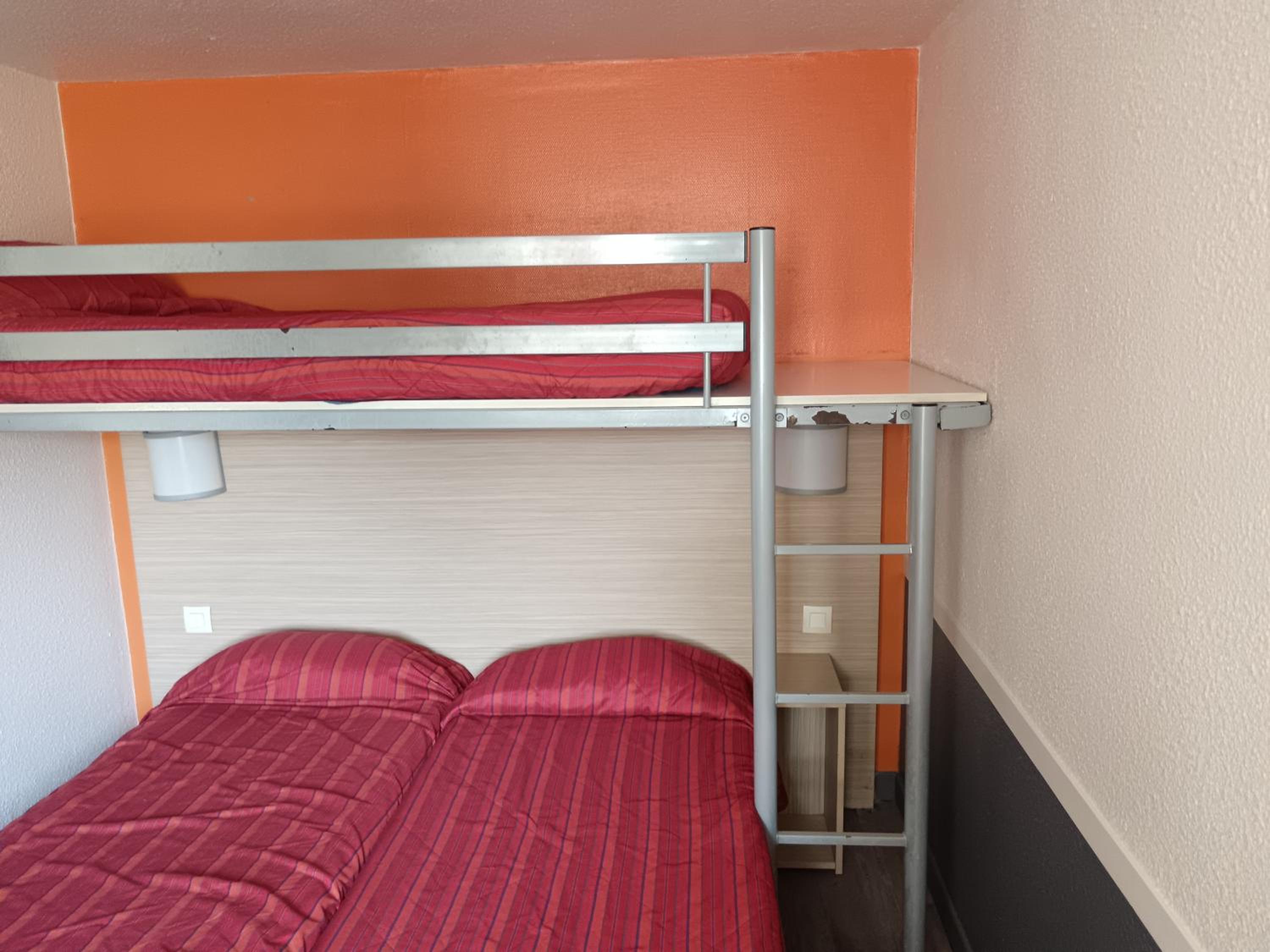 Triple Room - Photo 1