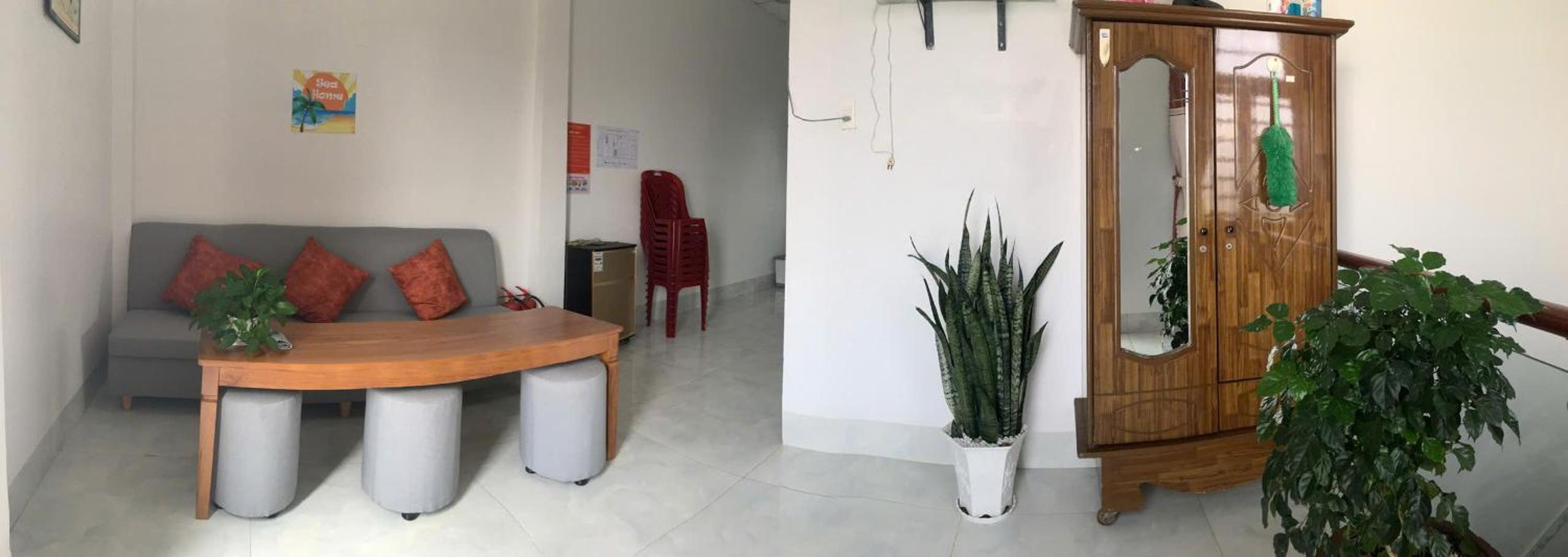 Twin Room - Photo 10