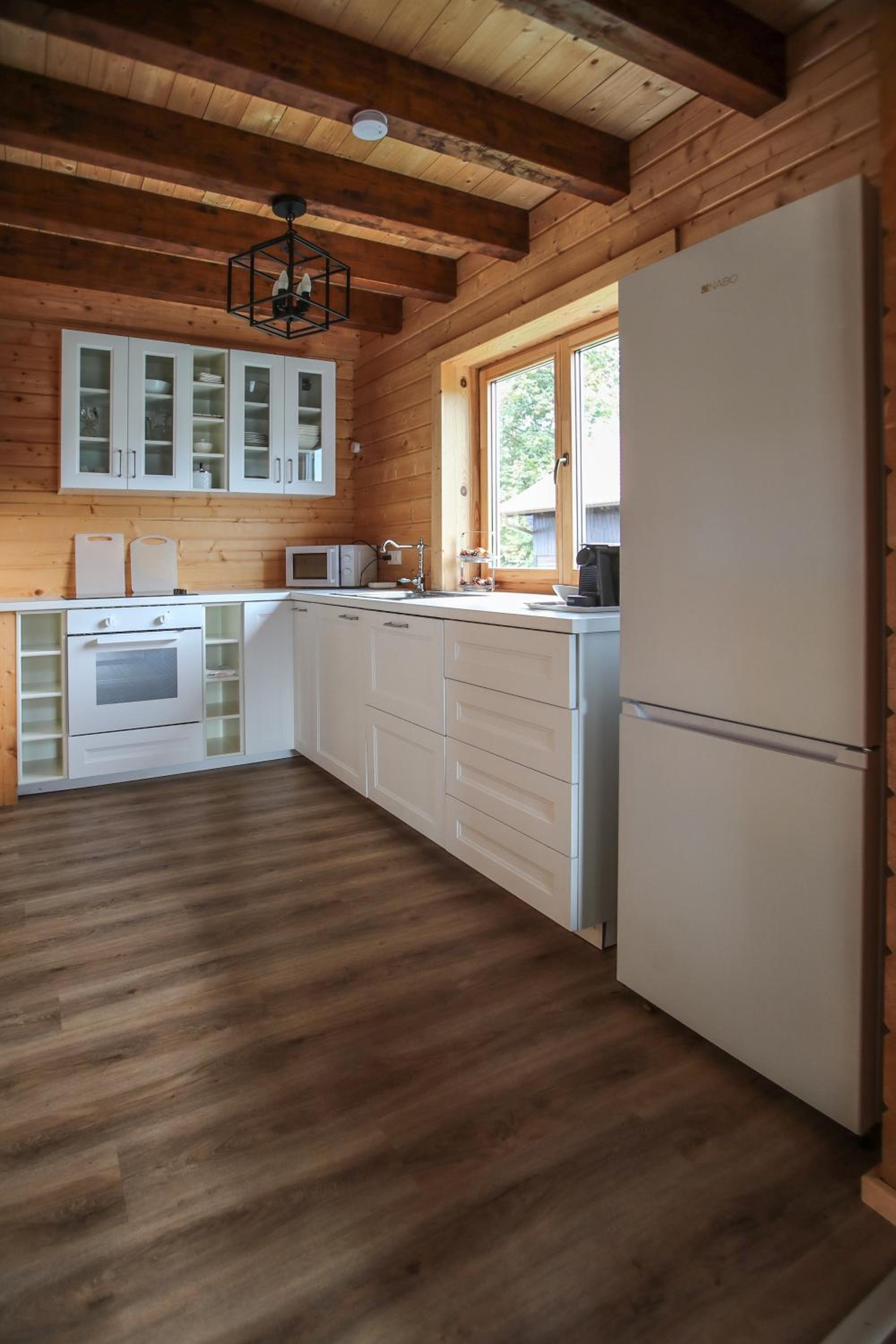Three-Bedroom House photo 2