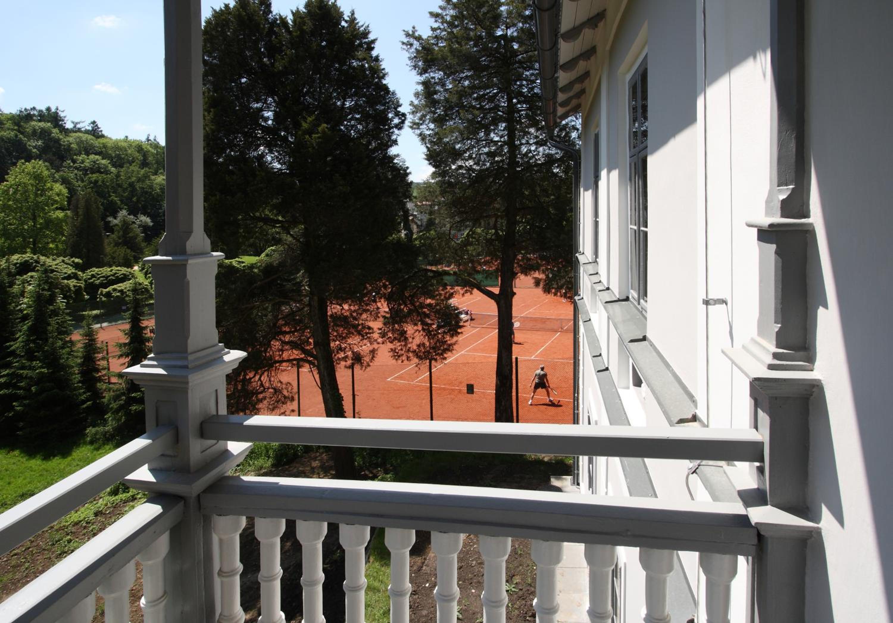 Double Room with Balcony photo 2