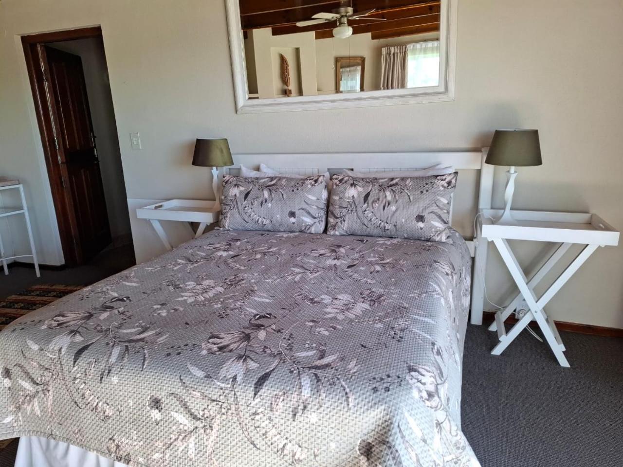 Double Room with Sea View - Photo 7