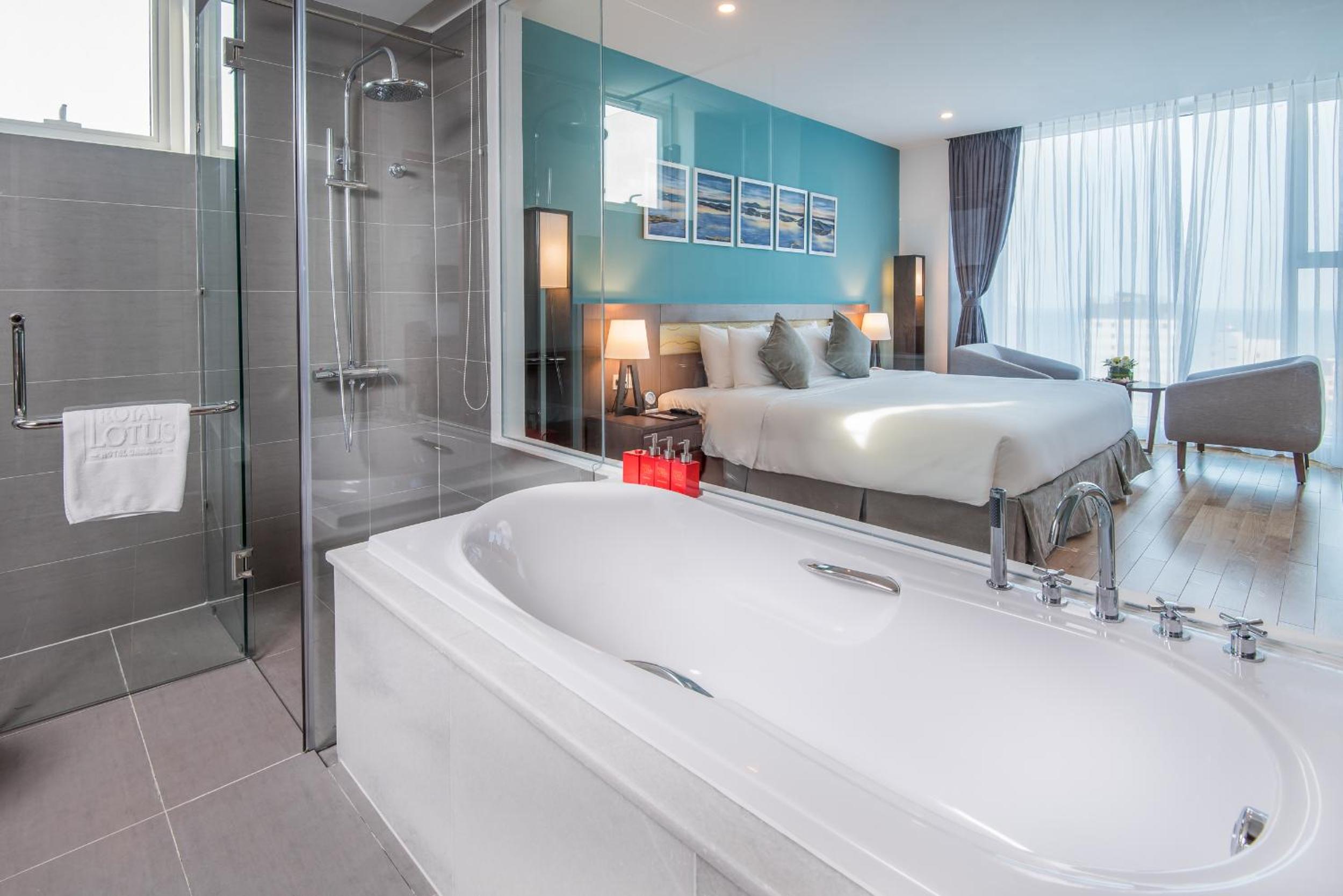 King Suite photo 2