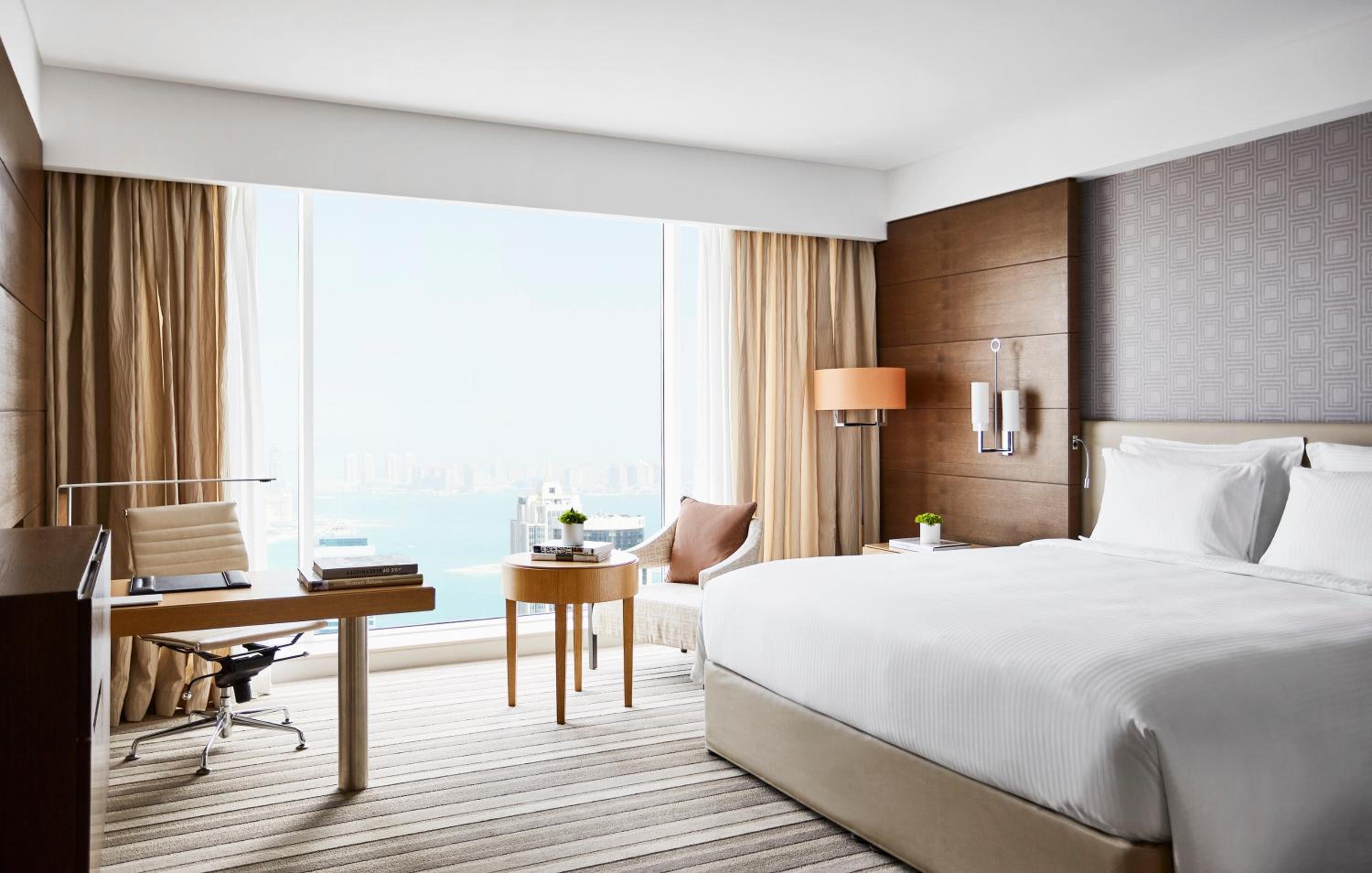 Superior Executive King Room - Lounge Access