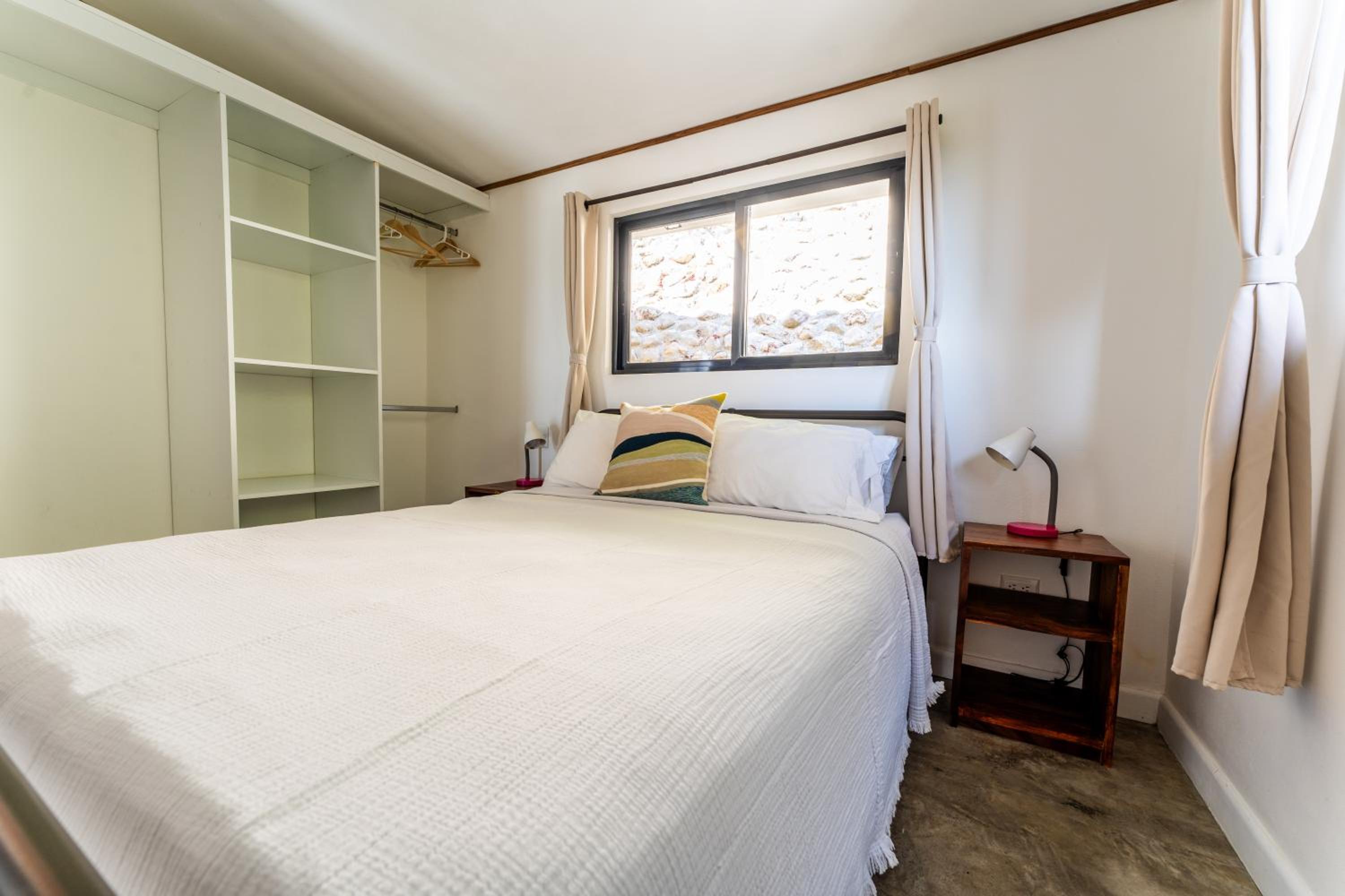 One-Bedroom Apartment with Sea View and Balcony