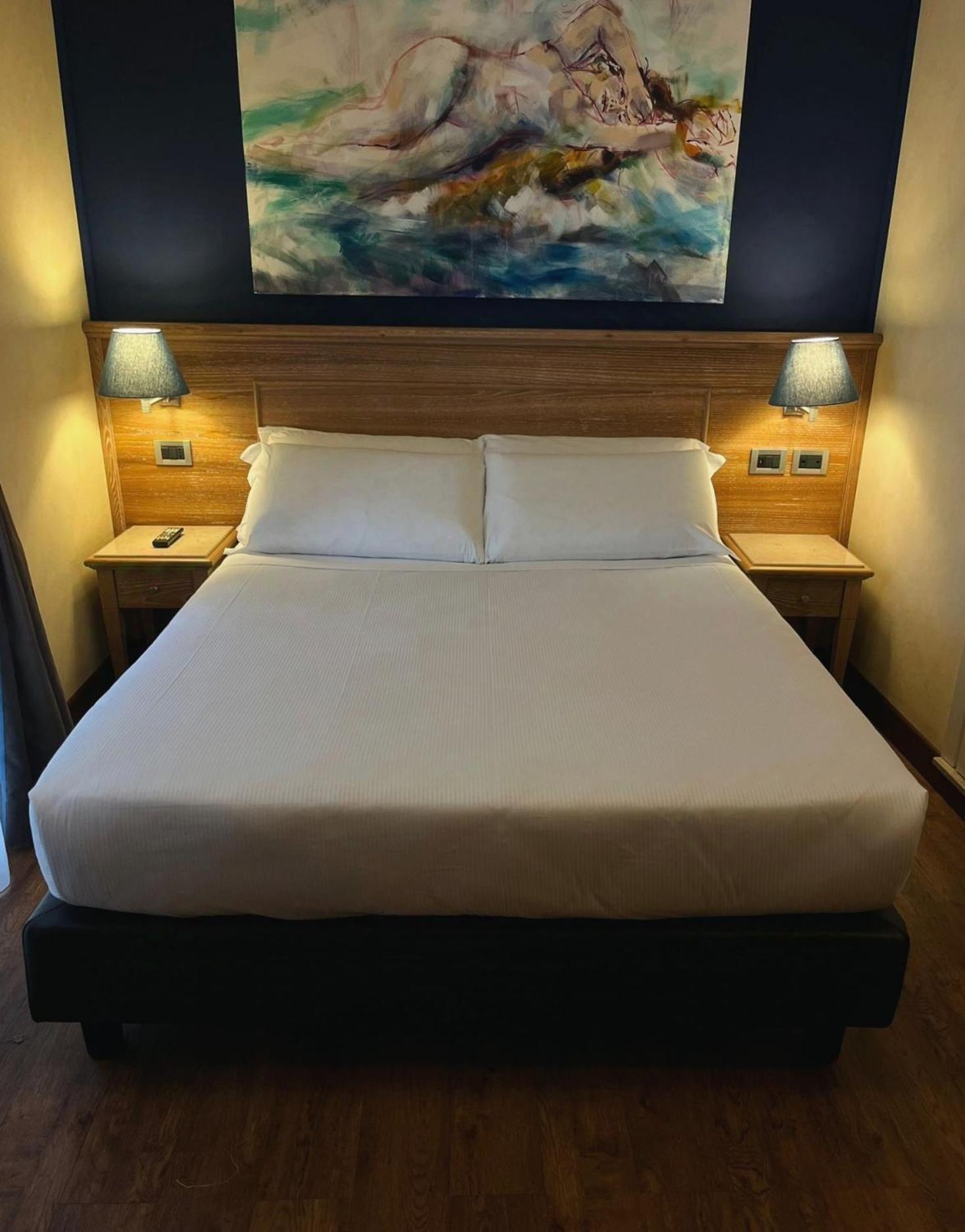 Double Room - Photo 1
