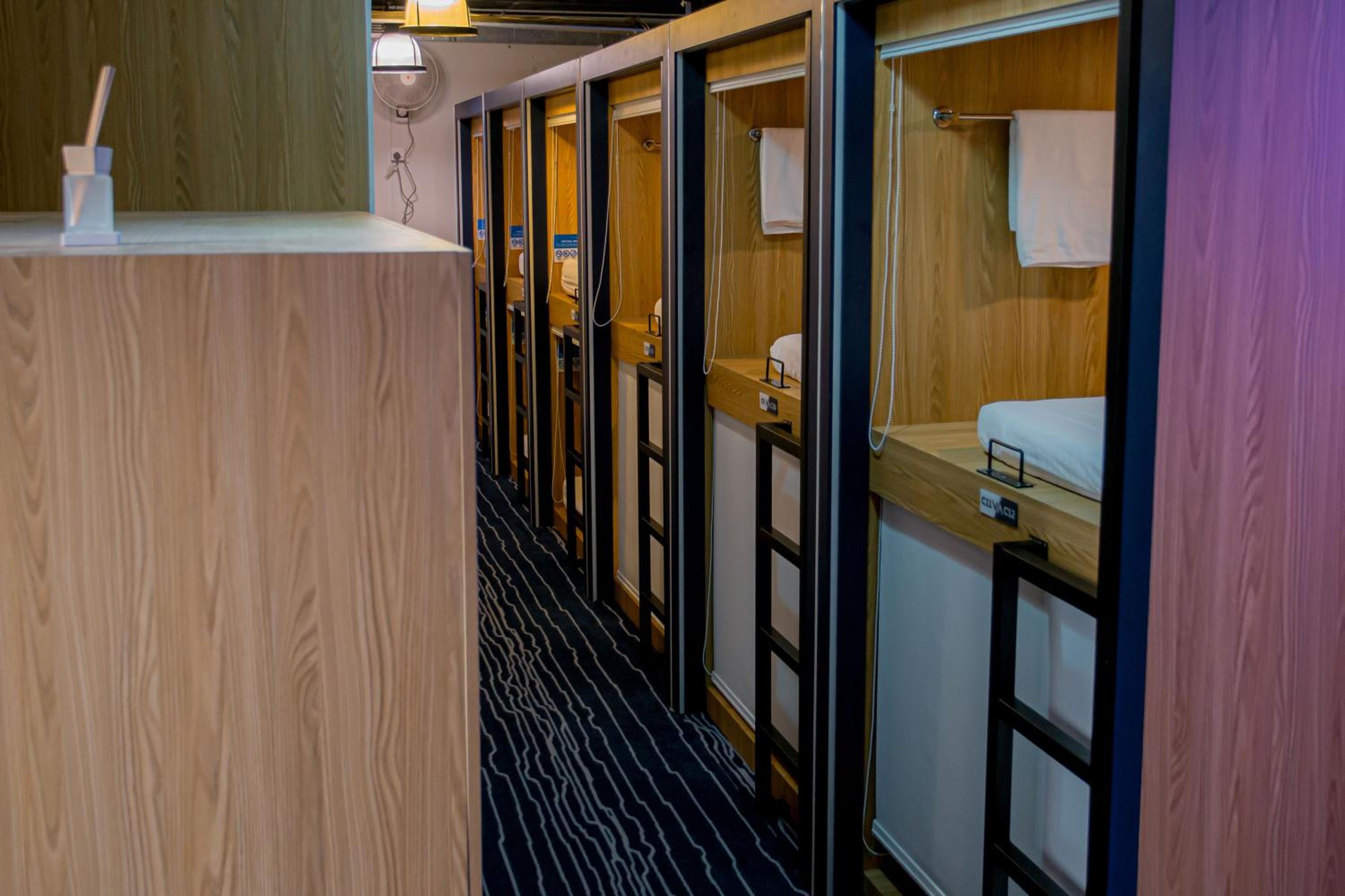 Bunk Bed in Female Dormitory Room   photo 2