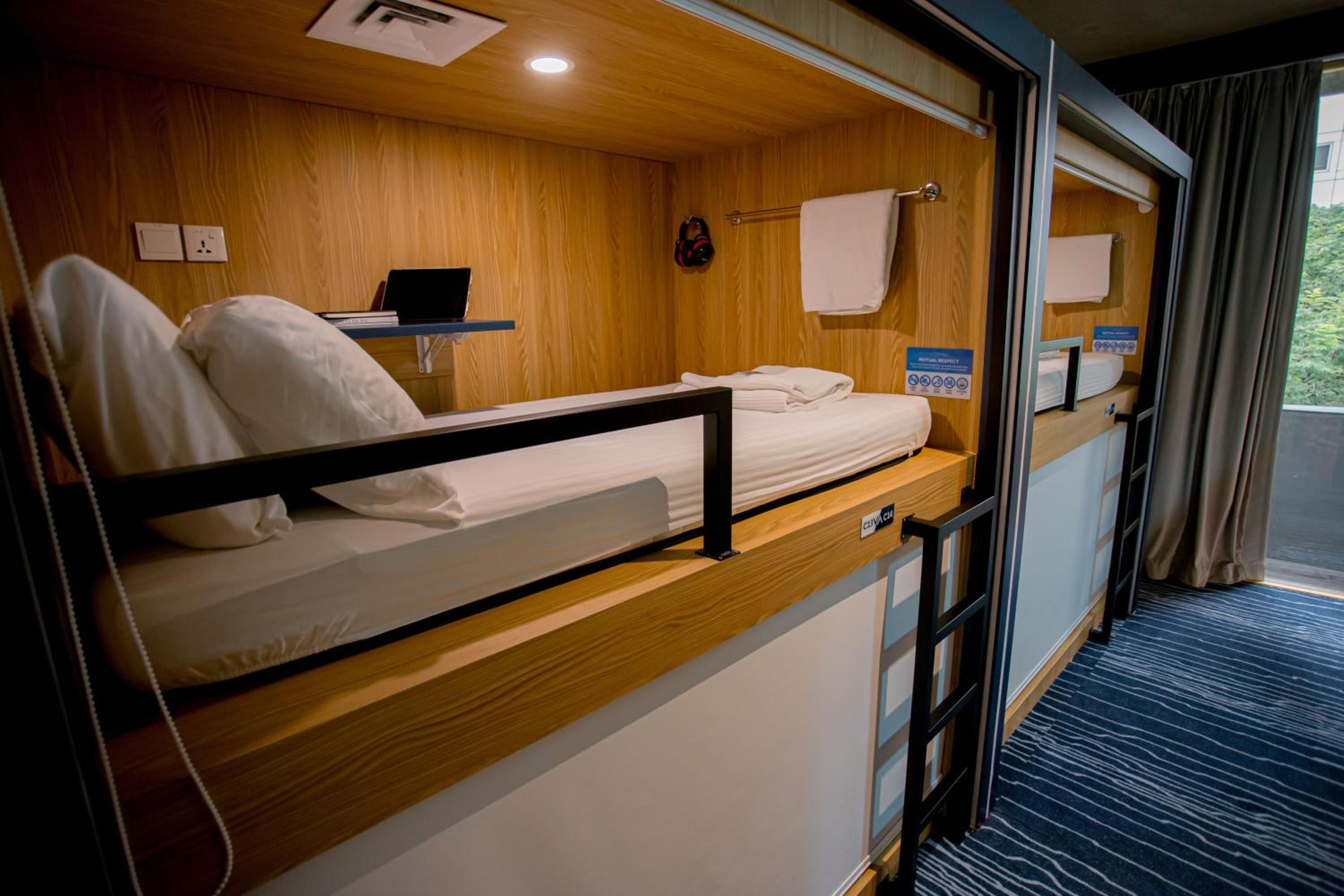 Bunk Bed in Female Dormitory Room   photo 3