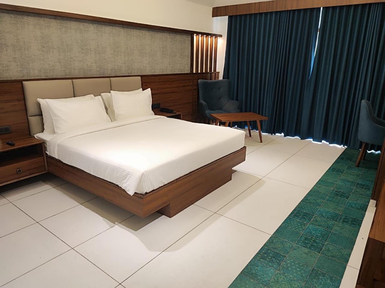 Mini Suite - Photo 3