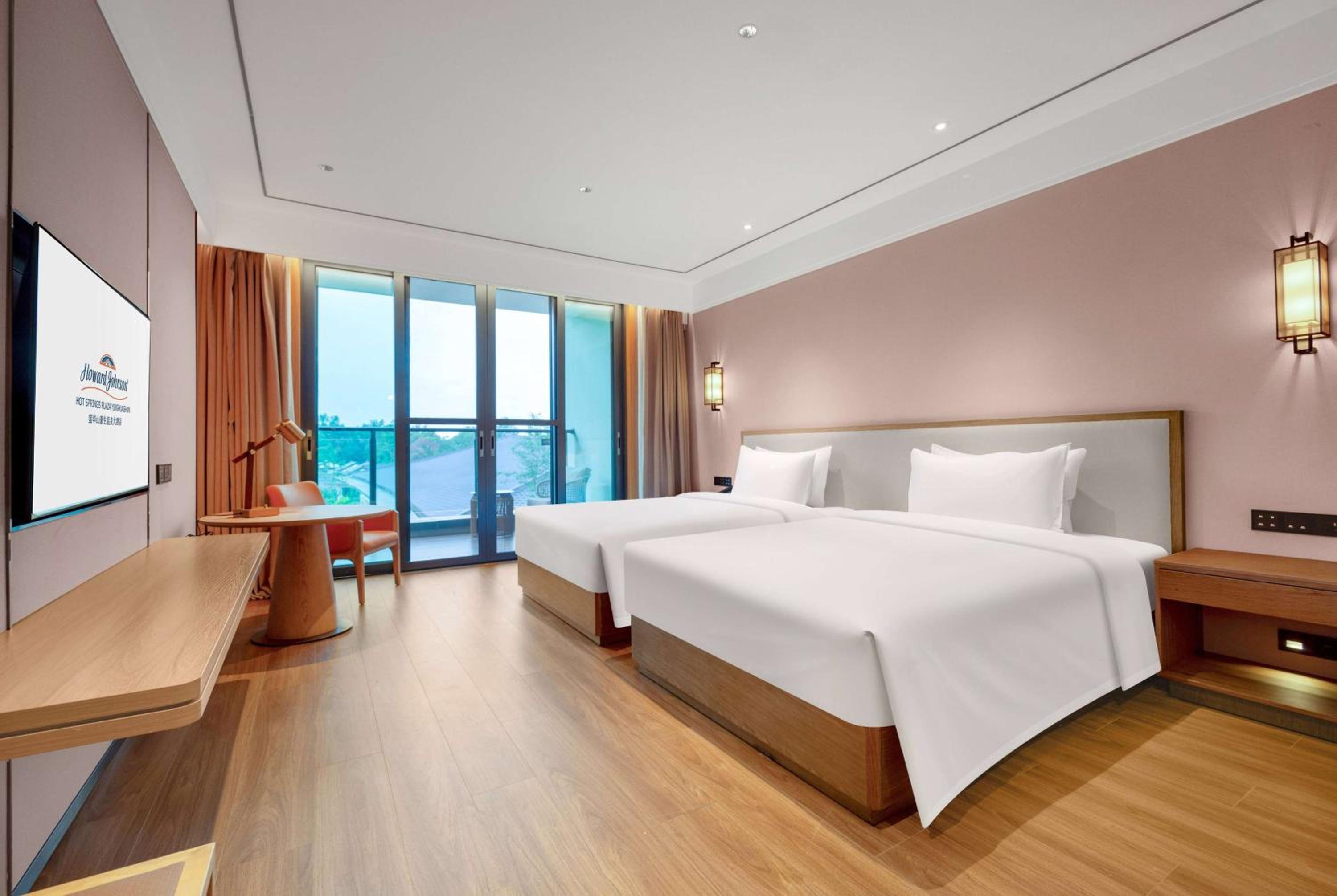 Deluxe Twin Room with Garden View photo 1