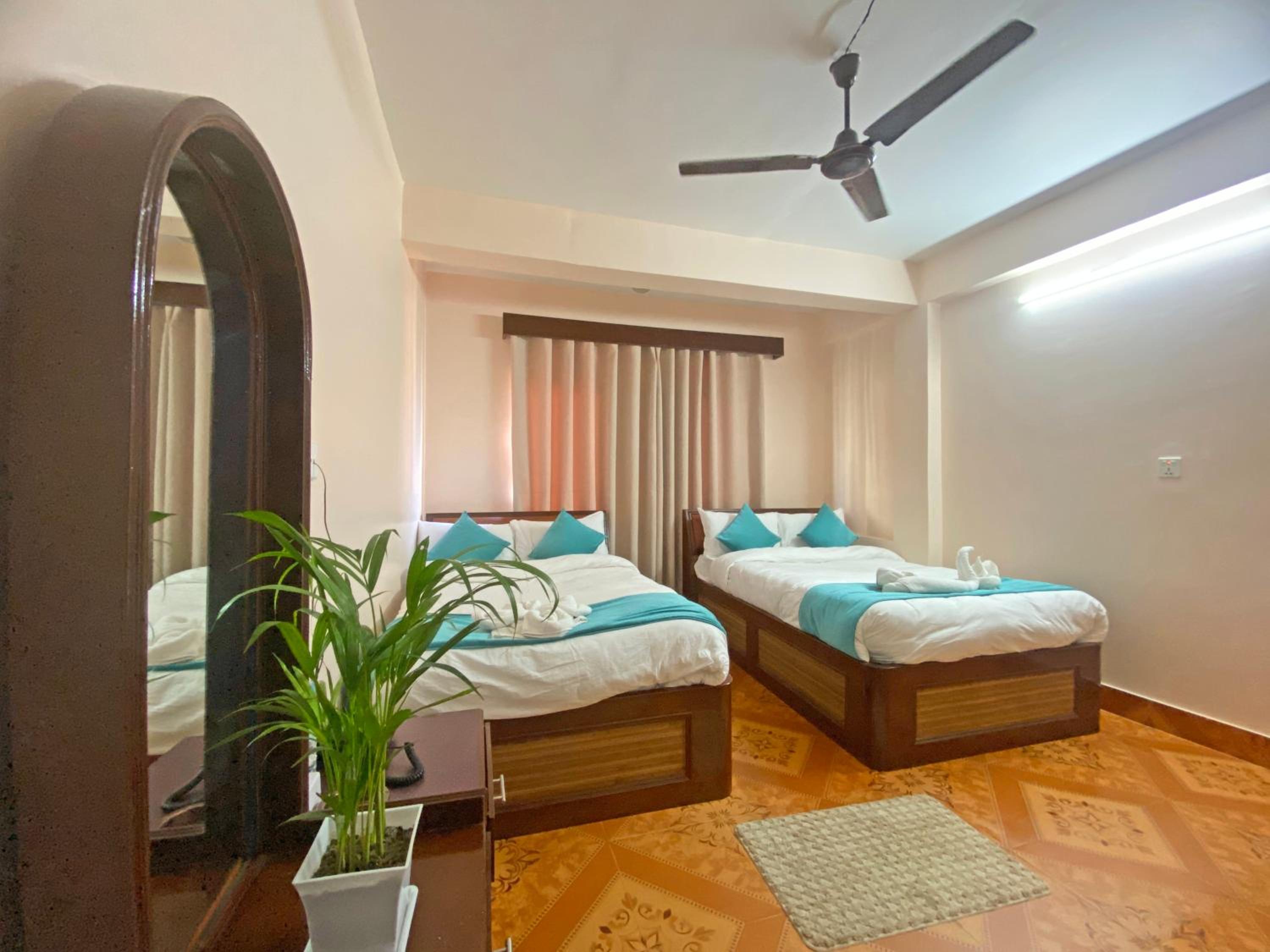 Standard Quadruple Room