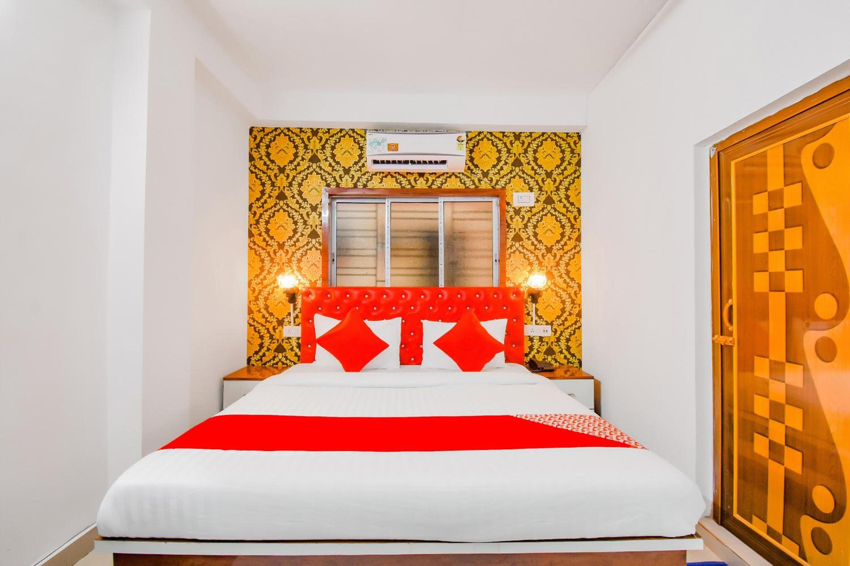 Classic Triple Room photo 1