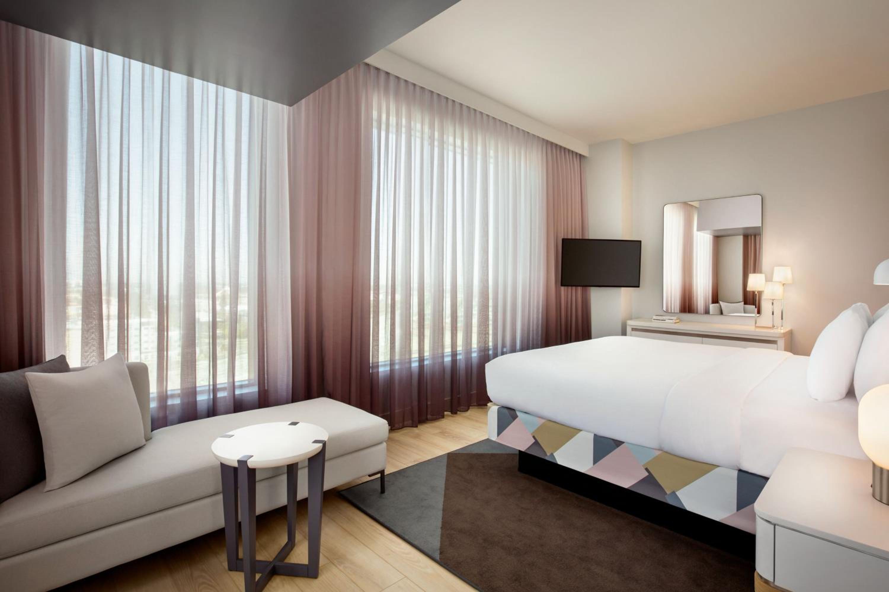 King Suite with Sofa Bed - Photo 8