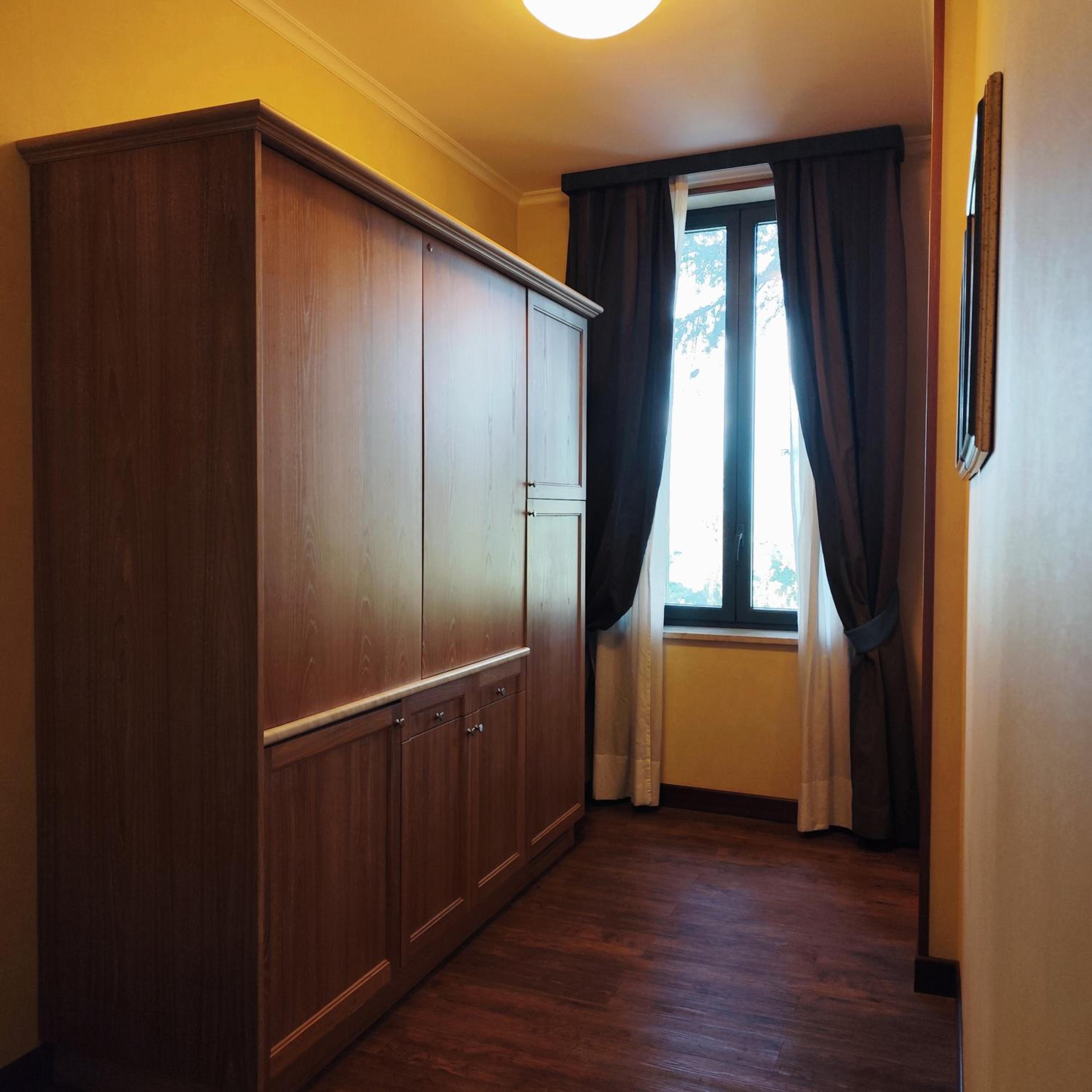 Double Room - Photo 3