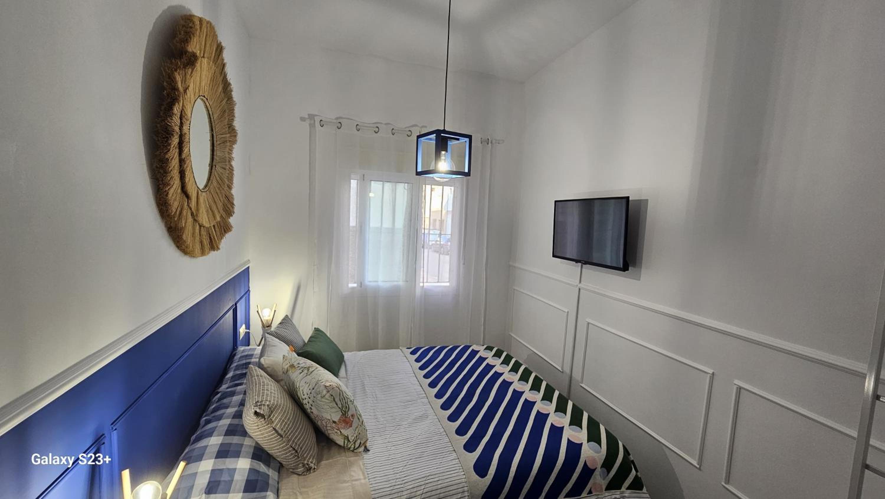 One-Bedroom Apartment - Photo 26