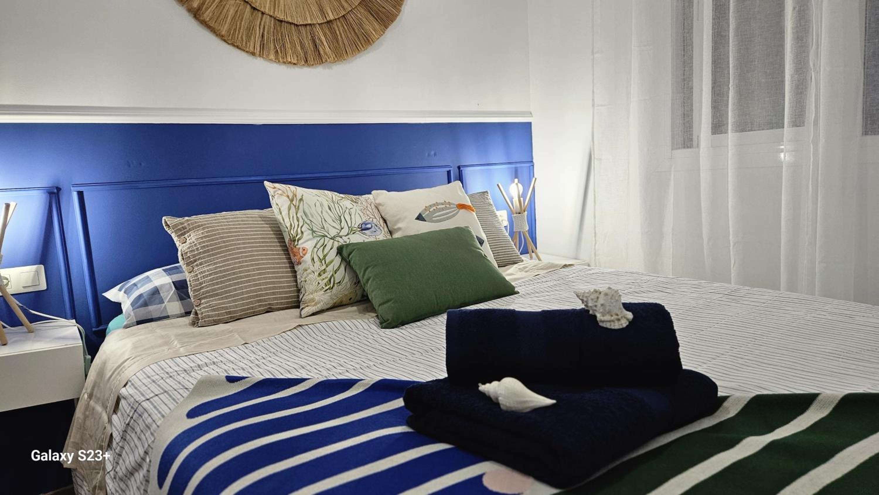 One-Bedroom Apartment - Photo 37