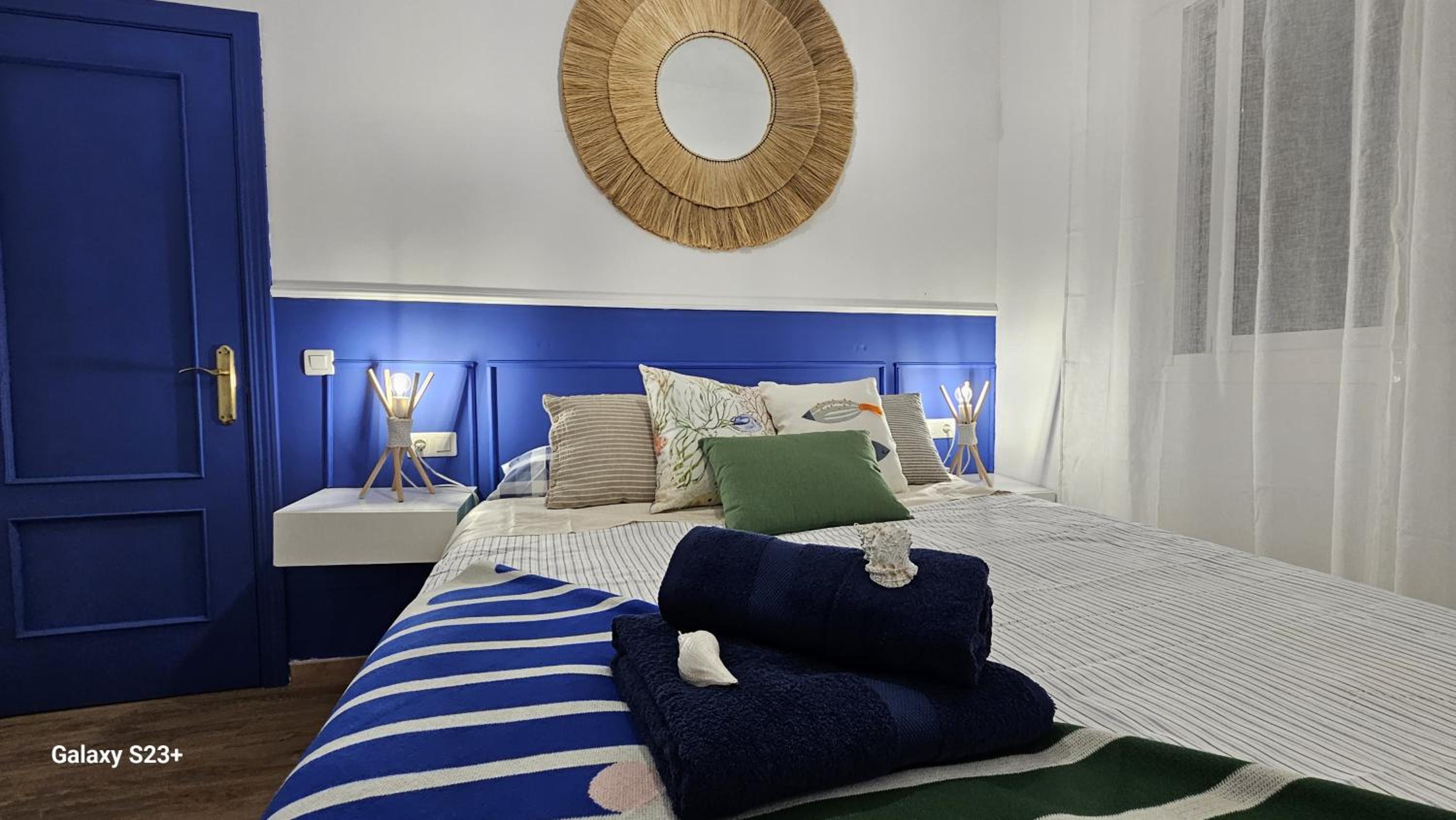 One-Bedroom Apartment - Photo 38