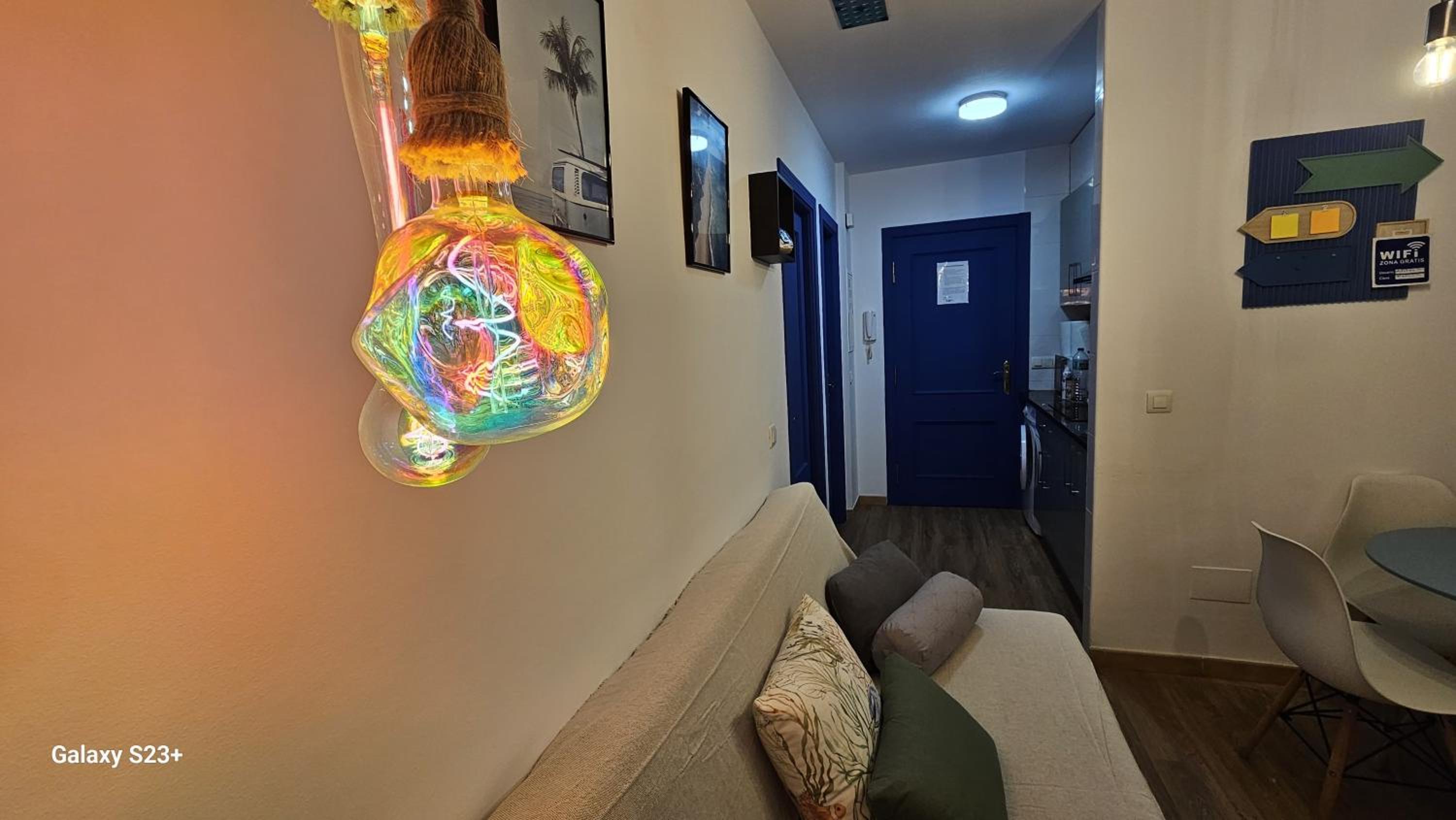 One-Bedroom Apartment - Photo 4