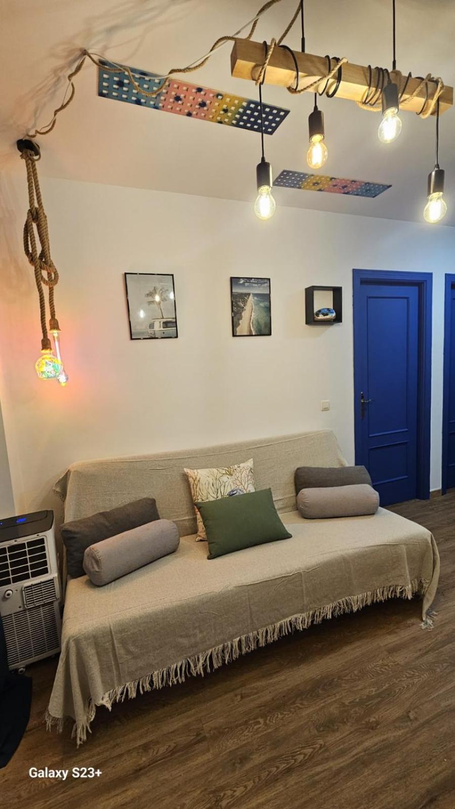 One-Bedroom Apartment - Photo 10