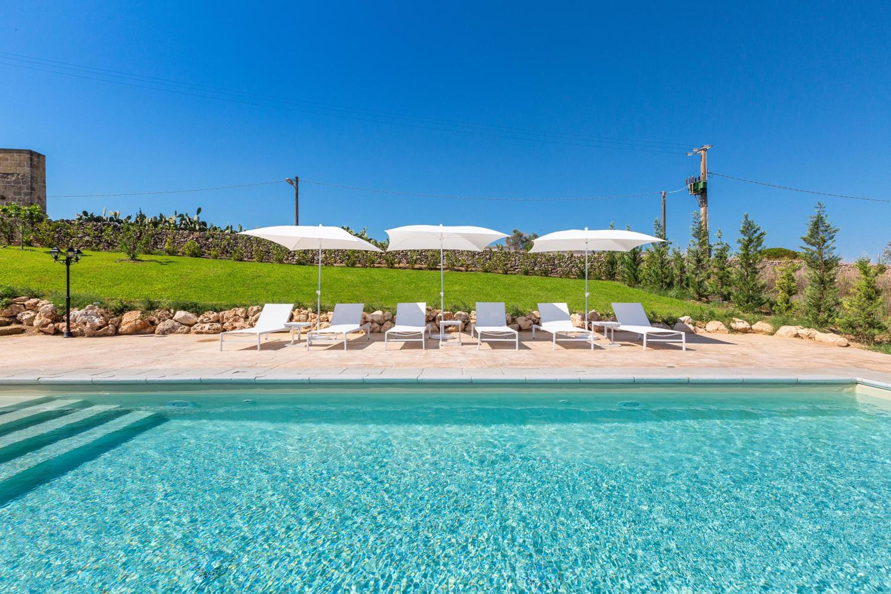 Villa photo 3