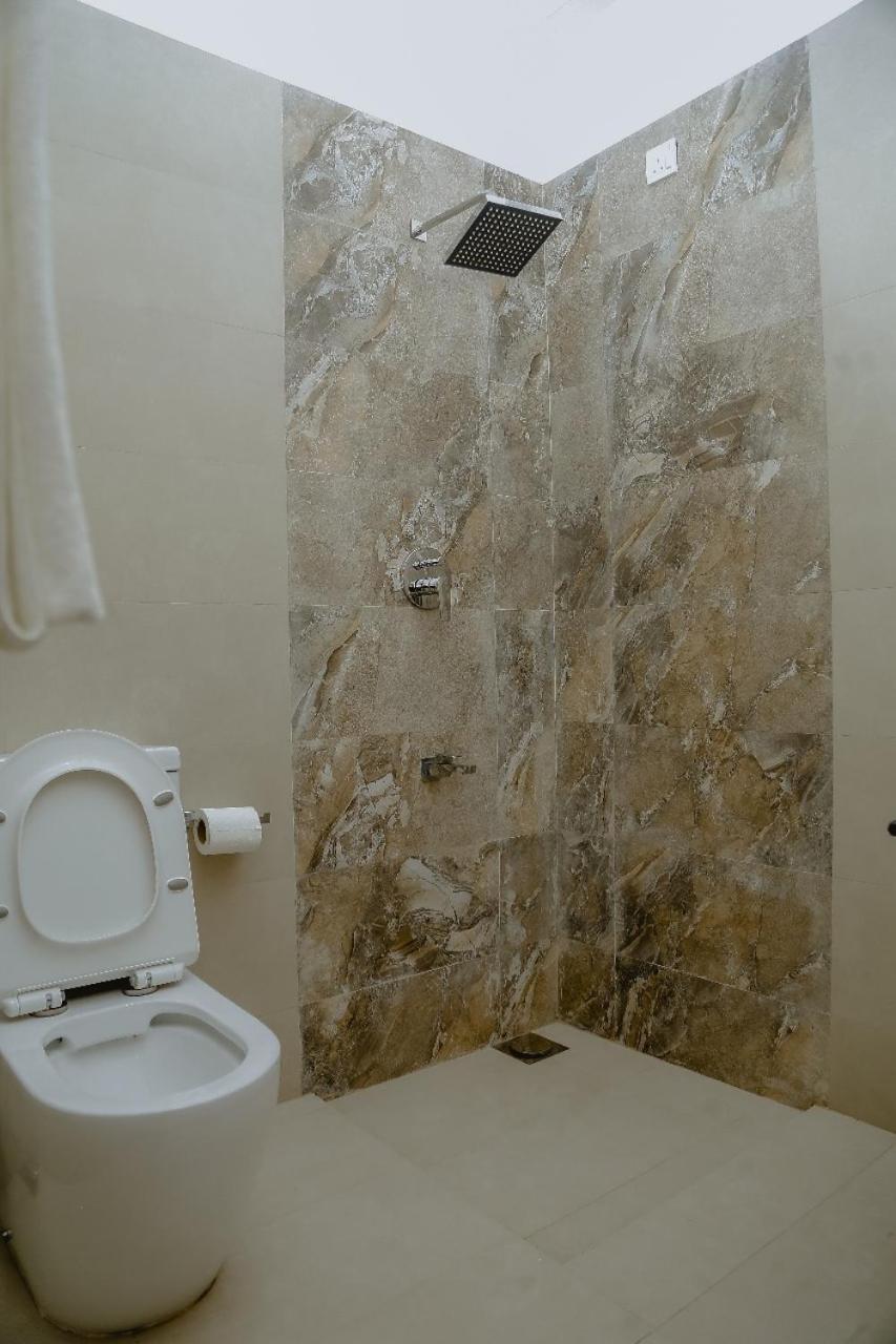 Double or Twin Room with Balcony photo 2