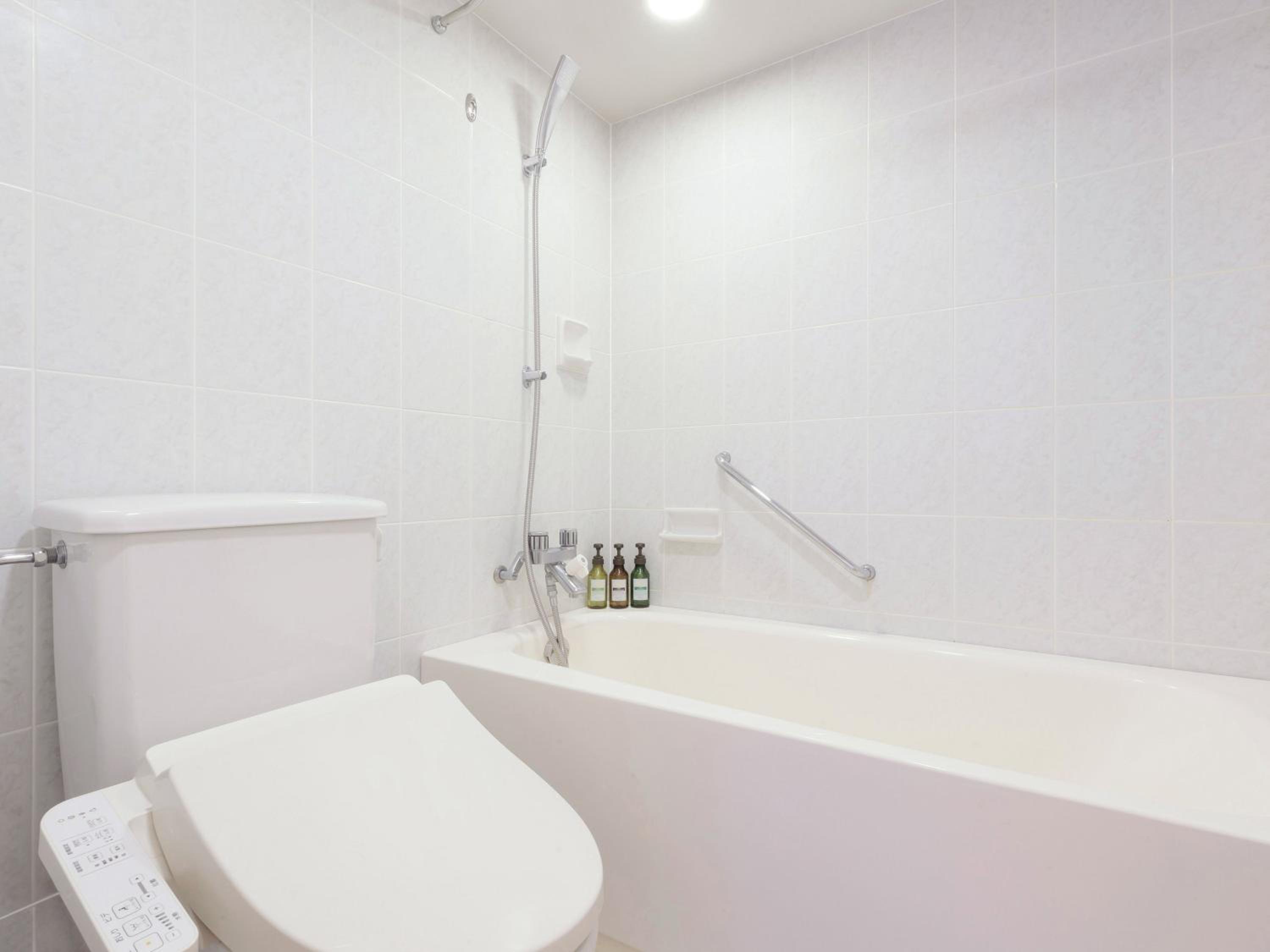 Deluxe Twin Room - Smoking photo 2