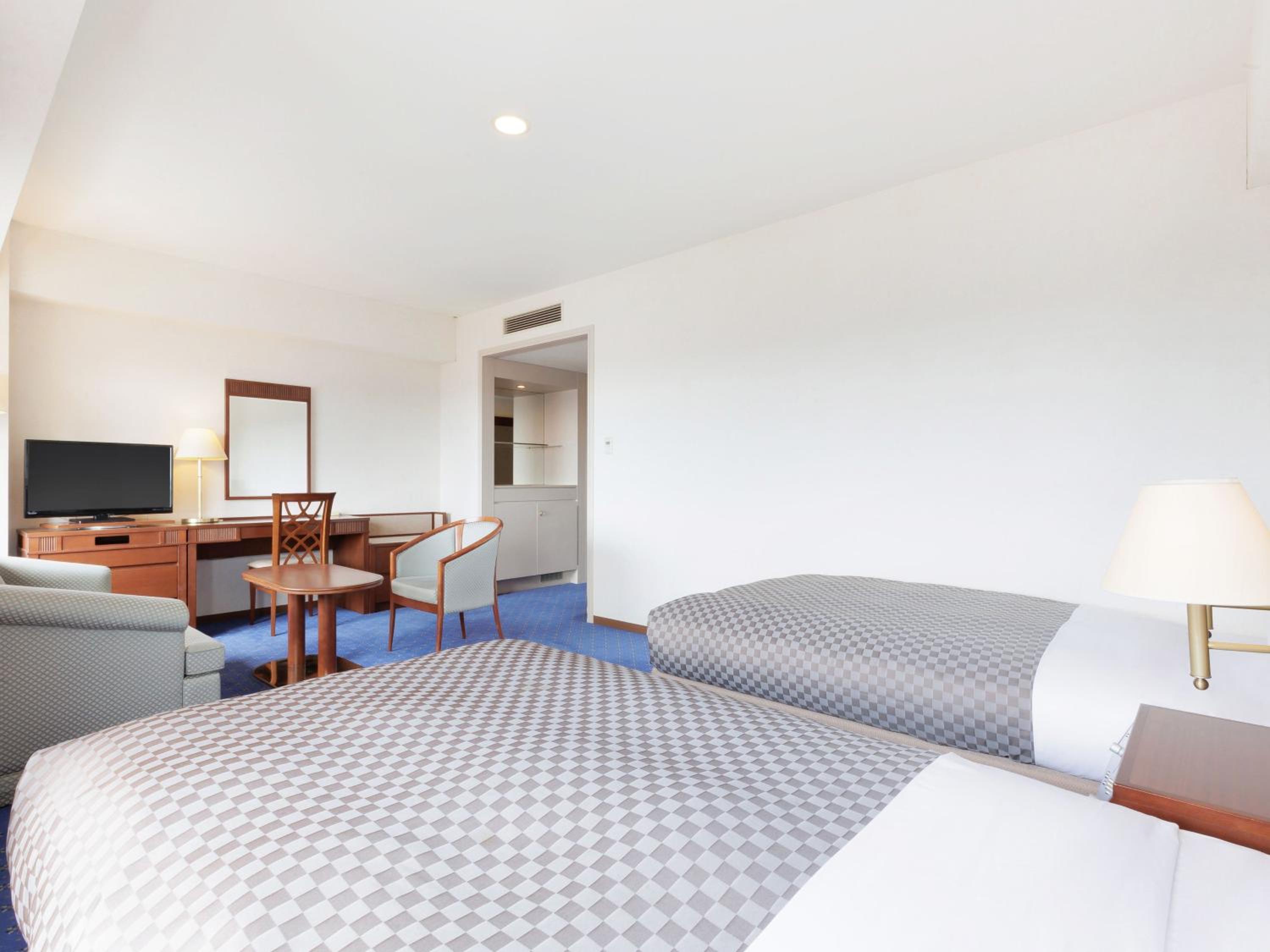 Deluxe Twin Room - Smoking photo 3