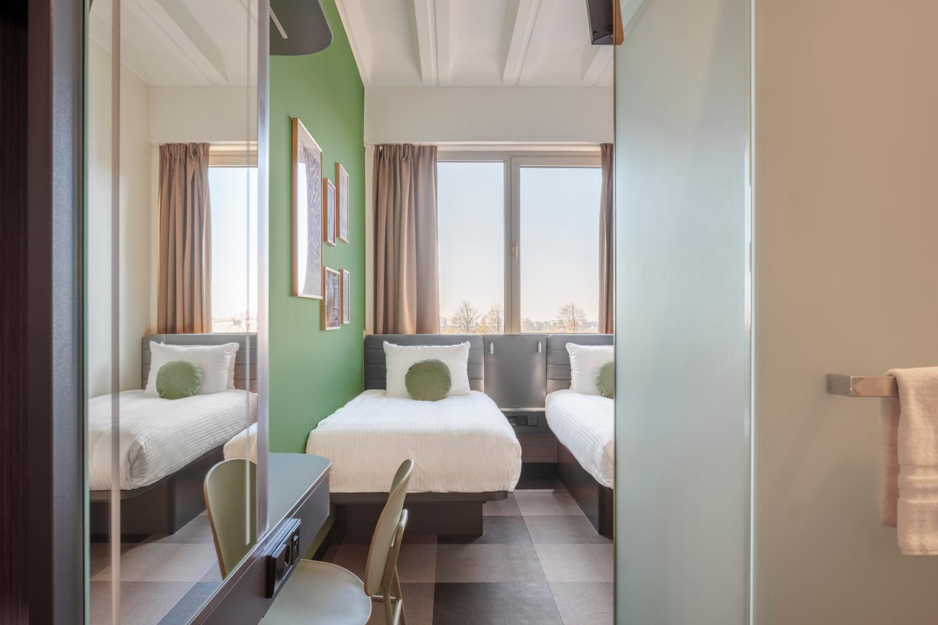 Twin Room - Photo 1