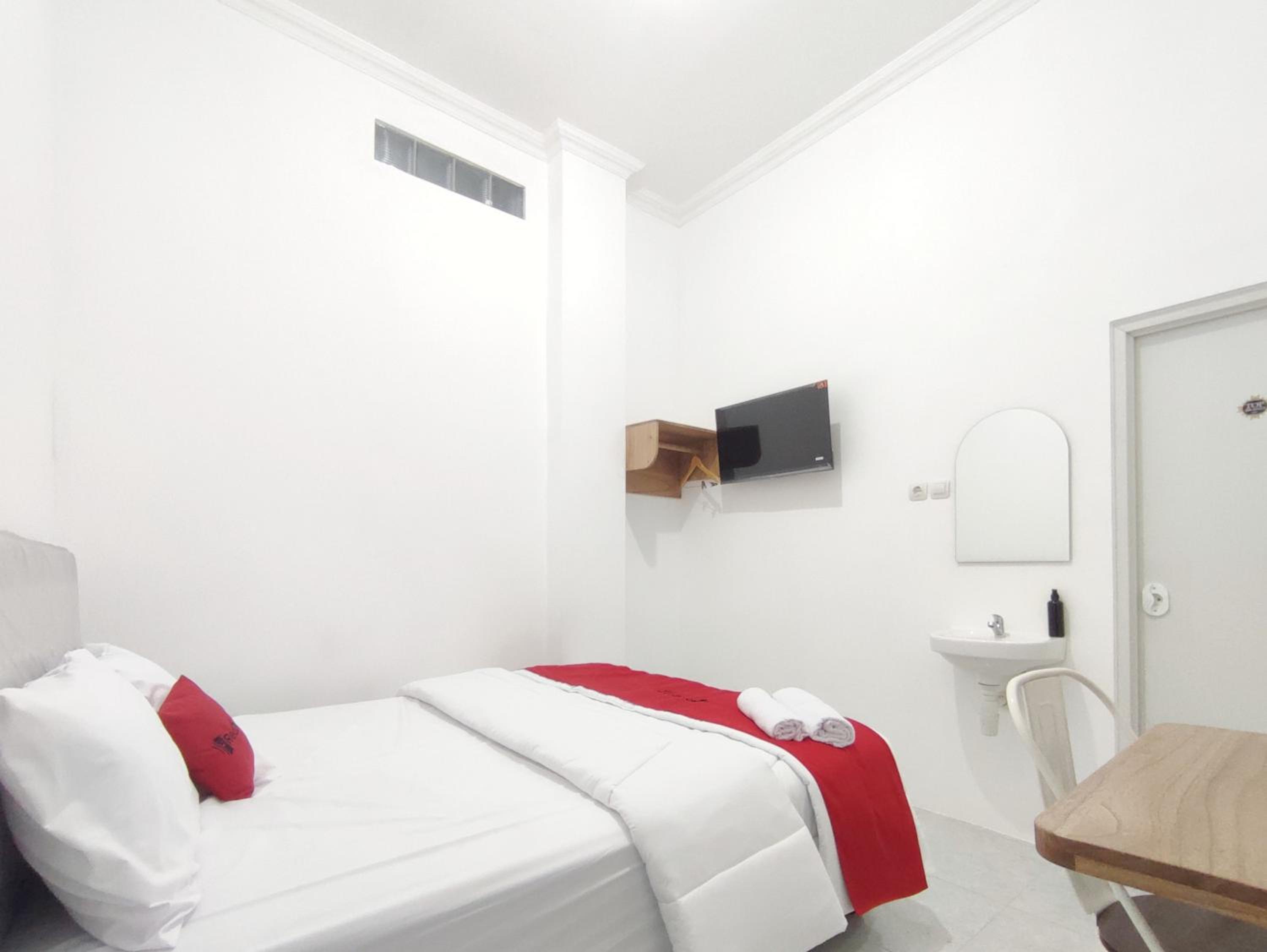 Standard Double Room photo 3