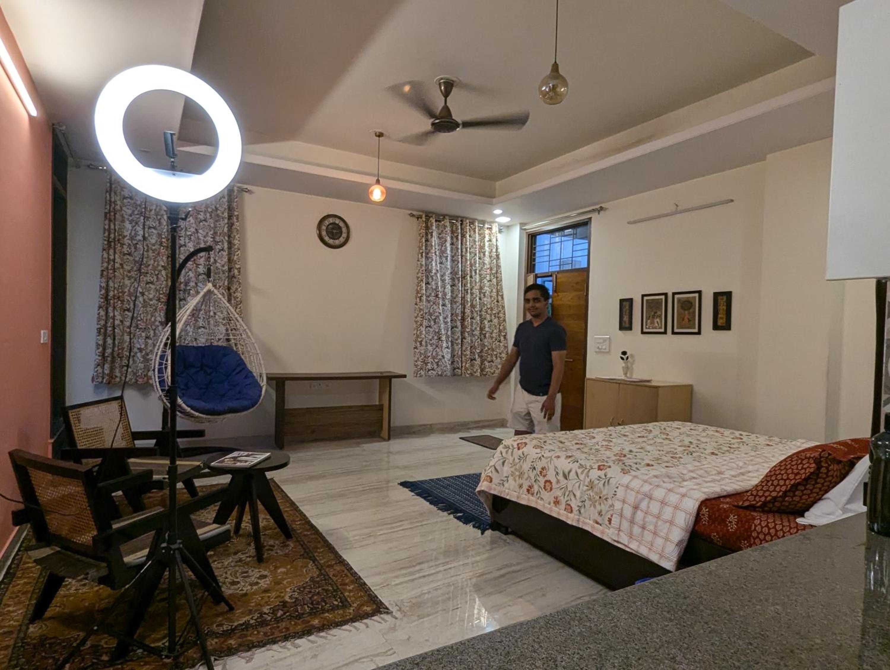 Two-Bedroom Apartment - Photo 6