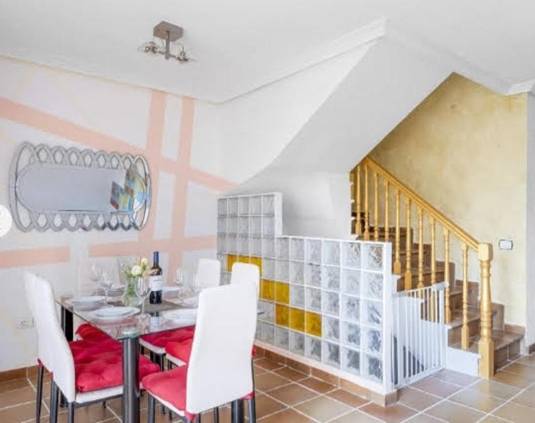Villa photo 2
